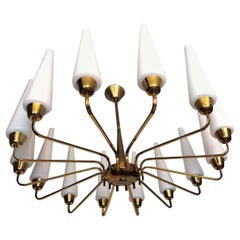 Lampadario a raggiera francese di metà secolo con 14 vetri satinati bianchi 1950s