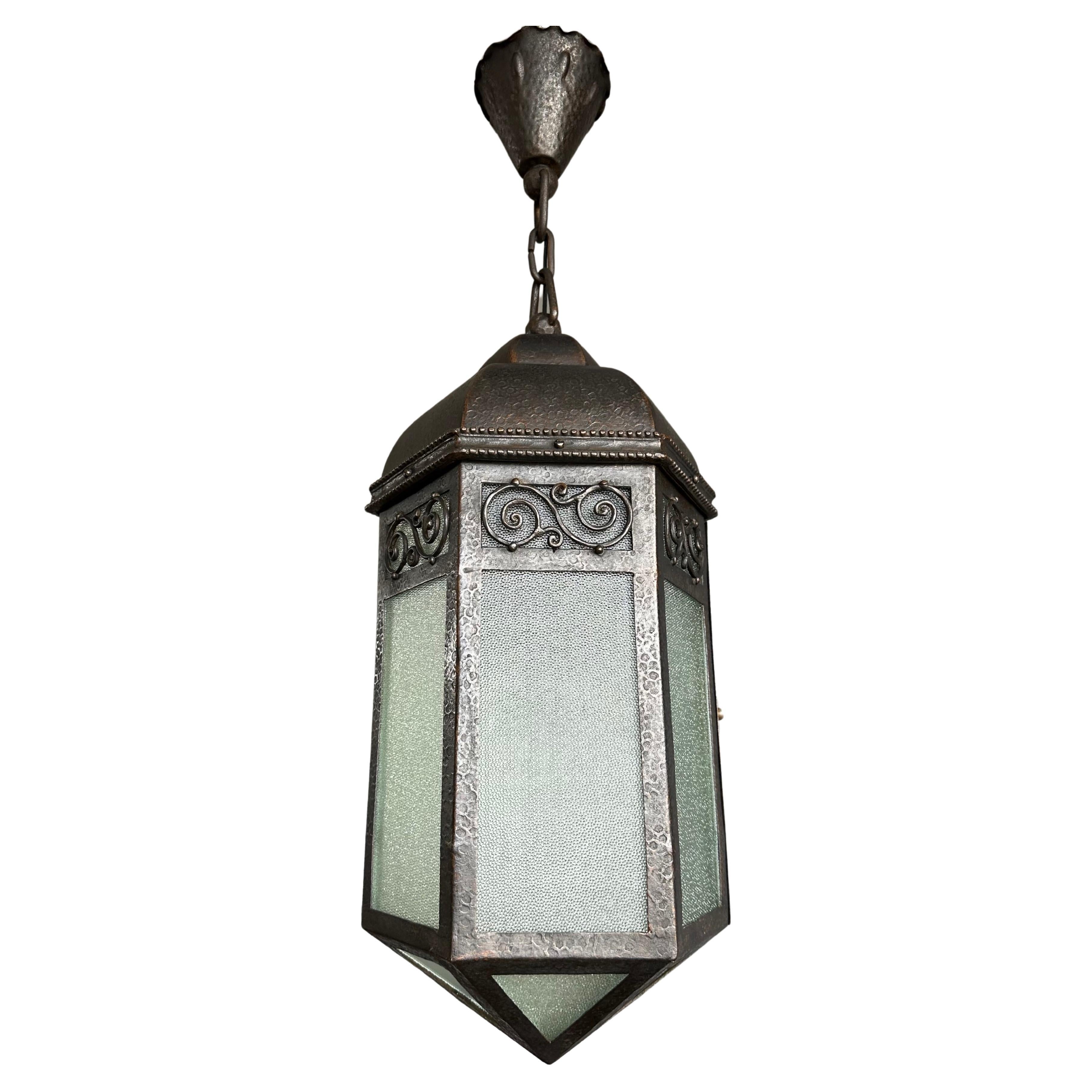 Lanterna a sospensione per portico o corridoio in ferro battuto extra large Arts & Crafts