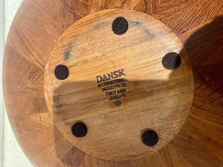 X-Large Massive Solid Teak Salad Bowl Designed by Quistgaard for Dansk In Excellent Condition In San Diego, CA