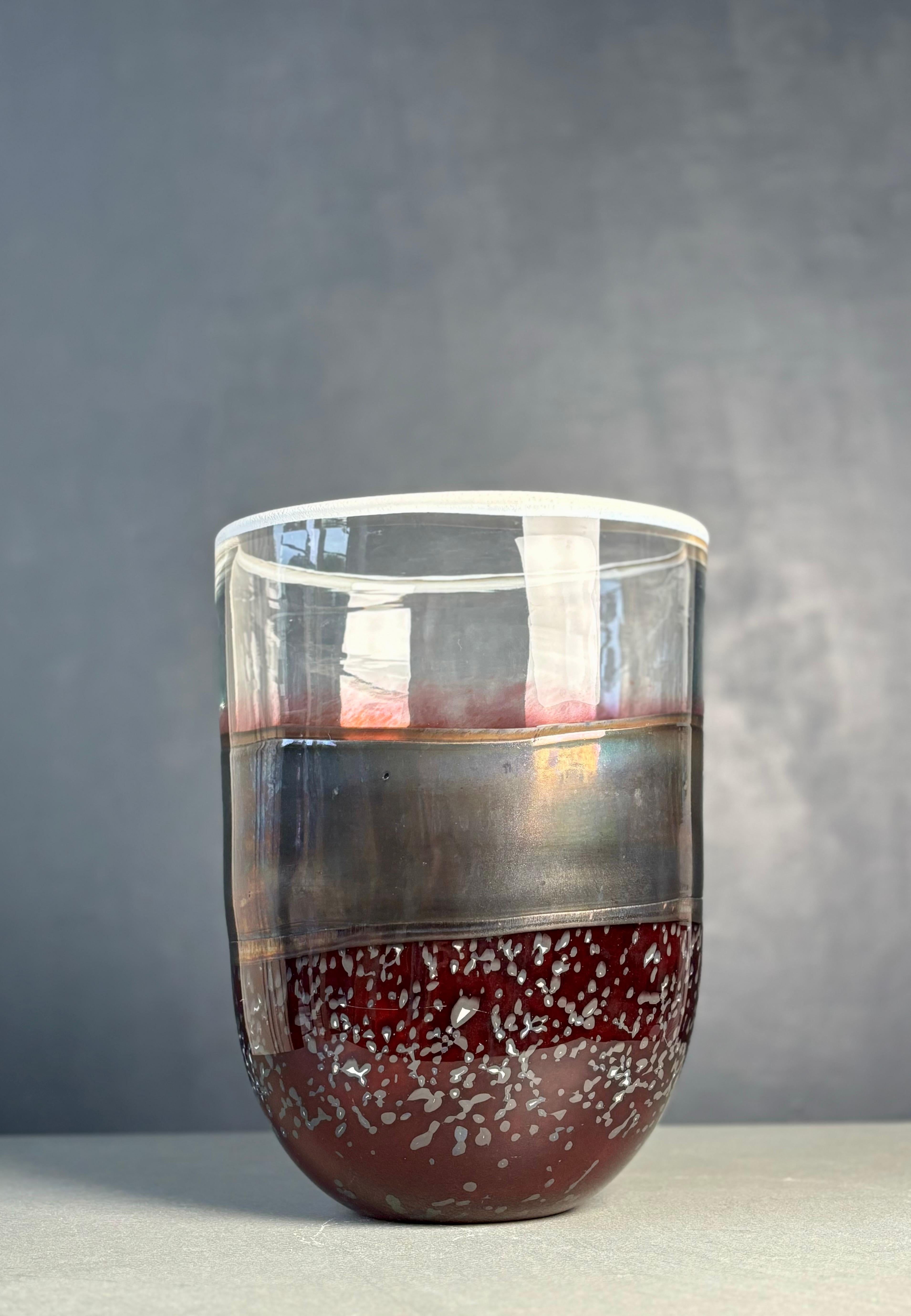 Moderno Vaso di vetro artistico modernista X-Large 1970s, unico nel suo genere in vendita