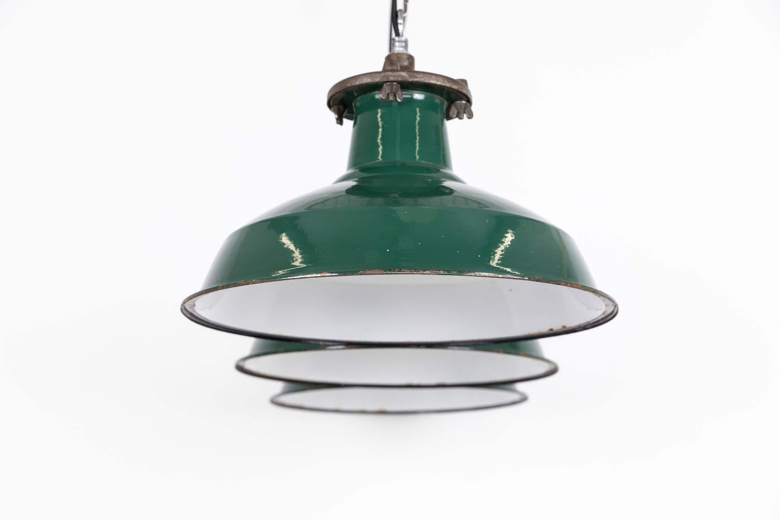 Acciaio X-Large Vintage Industrial Simplex Green Enamel Factory Pendant Light, C.C. 1930 in vendita