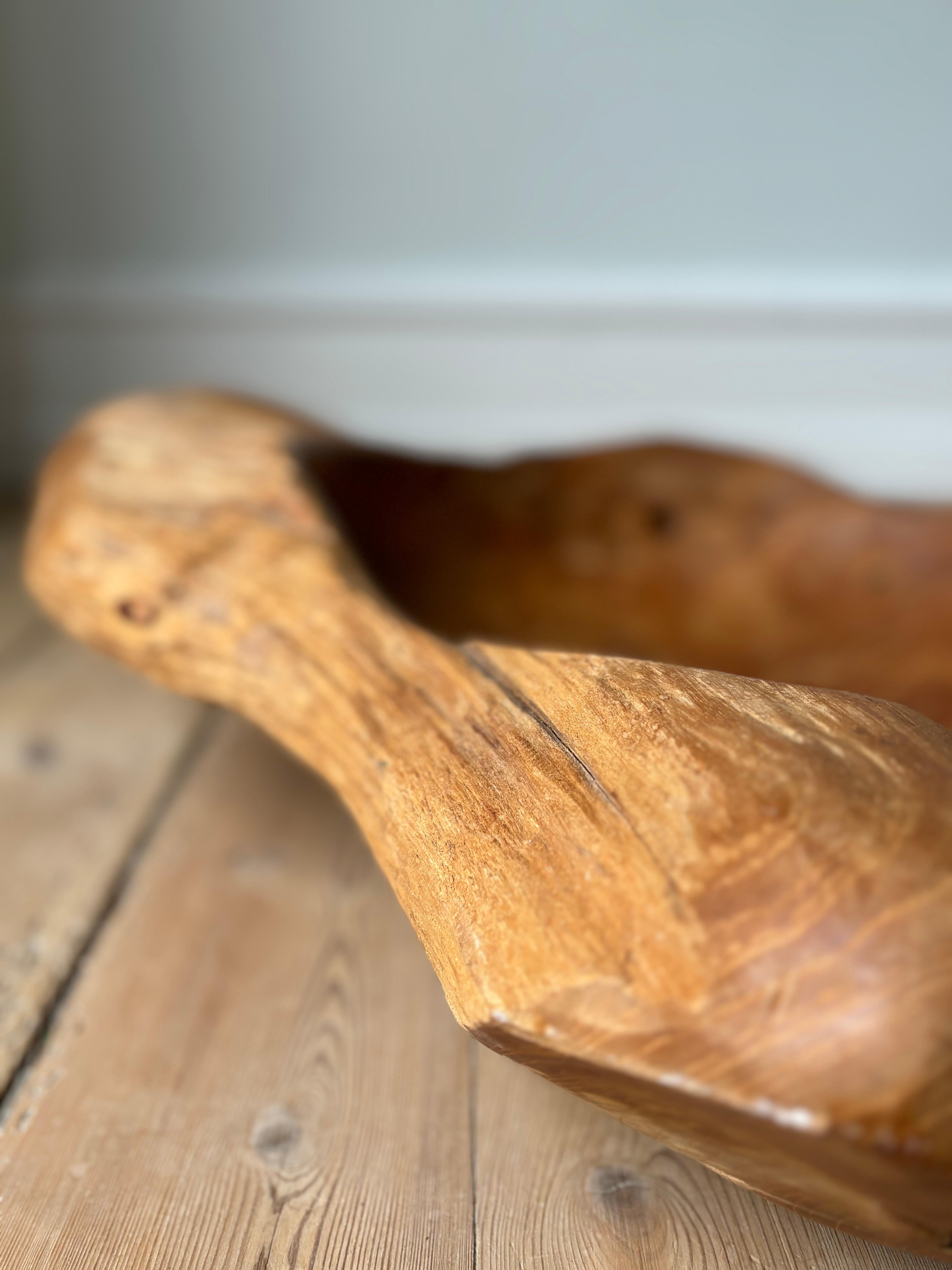 X-Large Vintage French Olive Wood Bowl, Early 20th Century For Sale 7