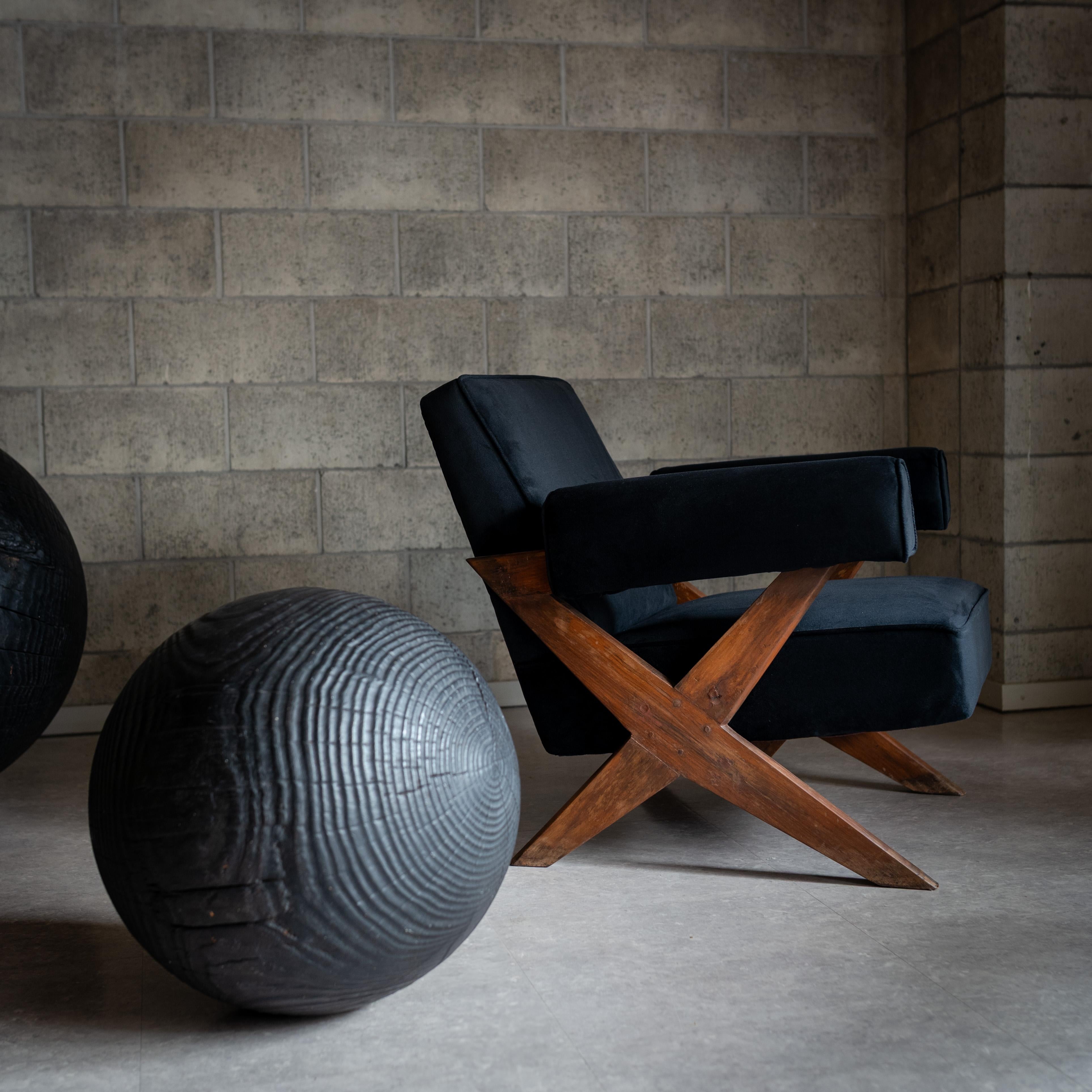 Sillón con patas en X de Pierre Jeanneret, Años 60, India en venta 8