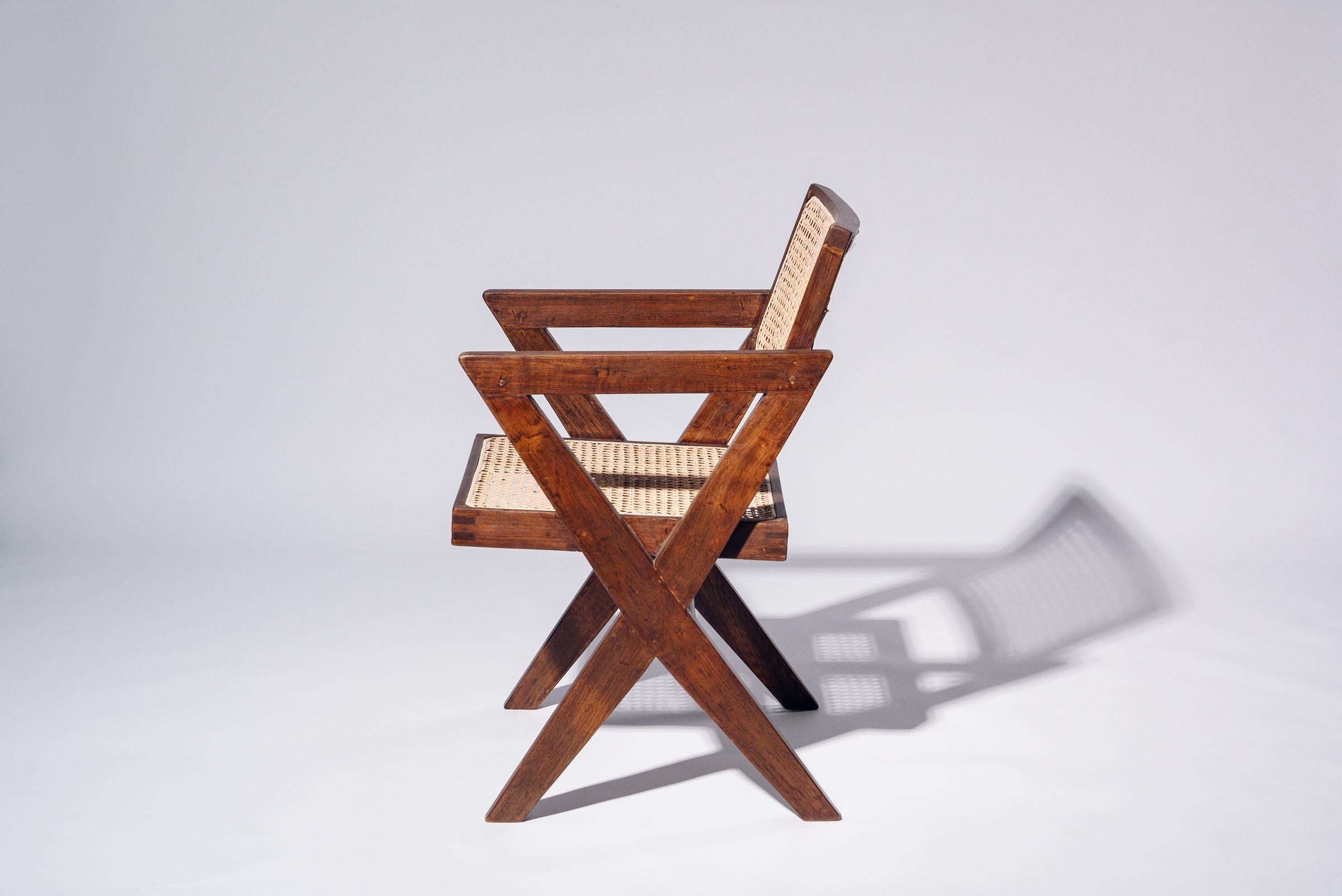 Mid-Century moderno Sedia da ufficio con gamba a X di Pierre Jeanneret per Chandigarh, India, circa 1963-64 in vendita