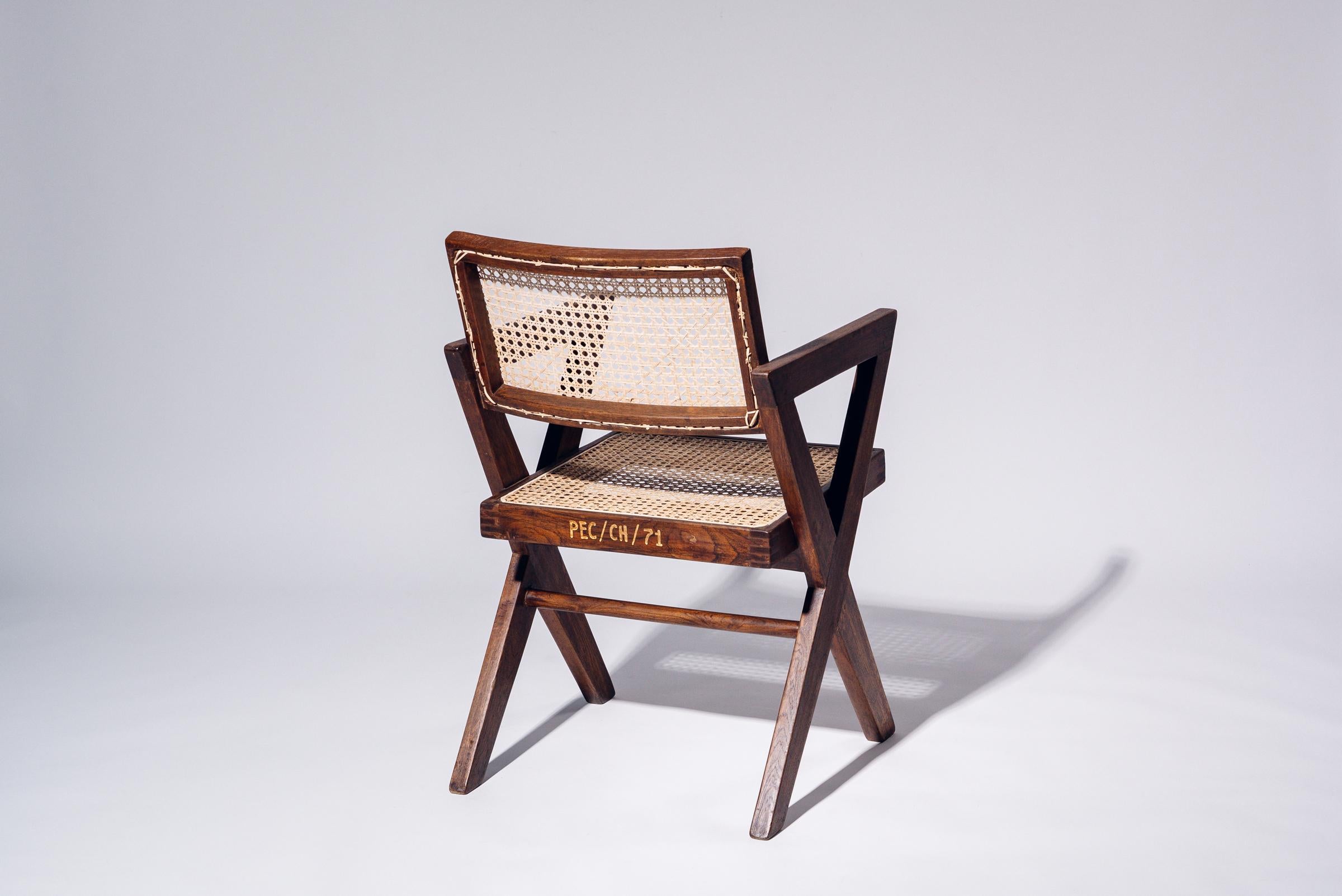 Bürostuhl mit X-Fuß von Pierre Jeanneret für Chandigarh, Indien, CIRCA 1963-64 (Indisch) im Angebot