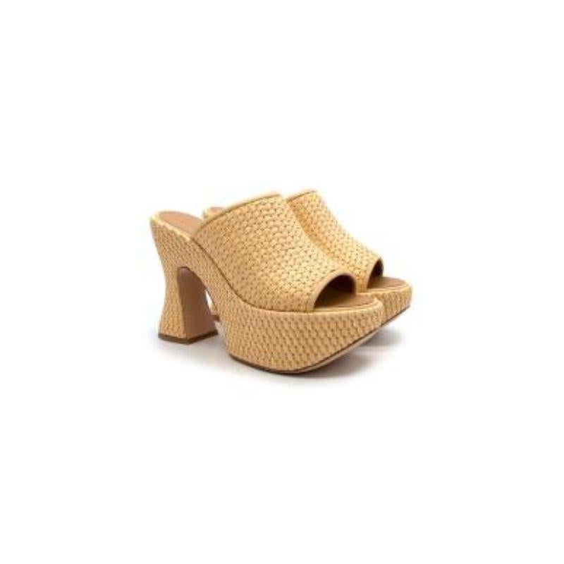 Paula''s Ibiza 125 Sand Raffia Plattform-Krüge im Angebot 1