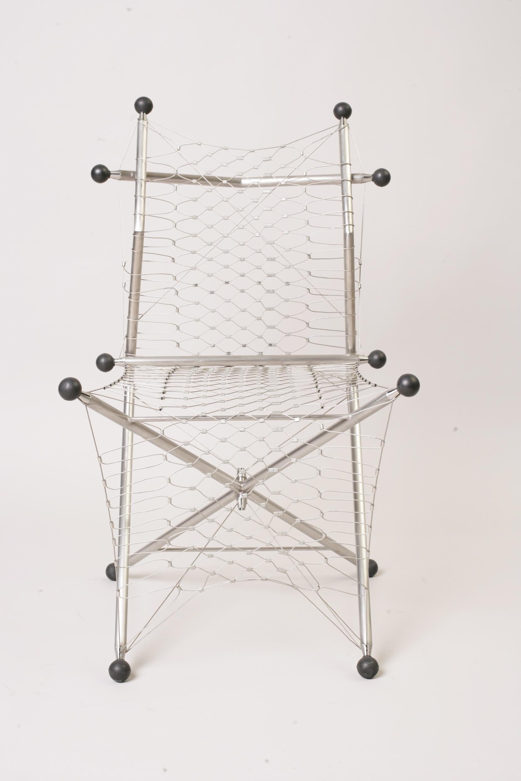 Chaise X de Konstantin Achkov Studio Neuf - En vente à Geneve, CH
