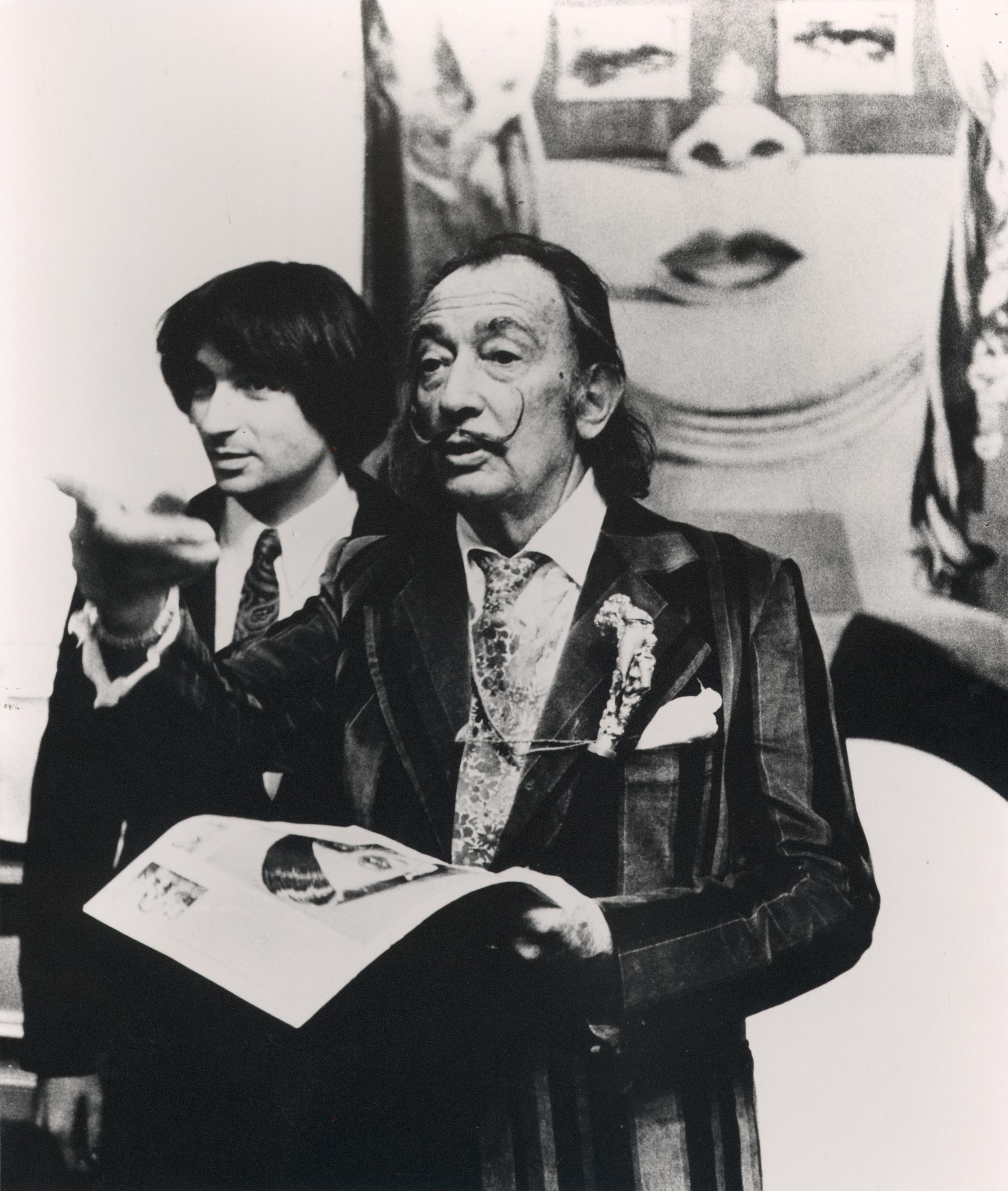 Xai Beistelltisch in limitierter Auflage, von Salvador Dalí, Surrealist, Spanien (Messing) im Angebot