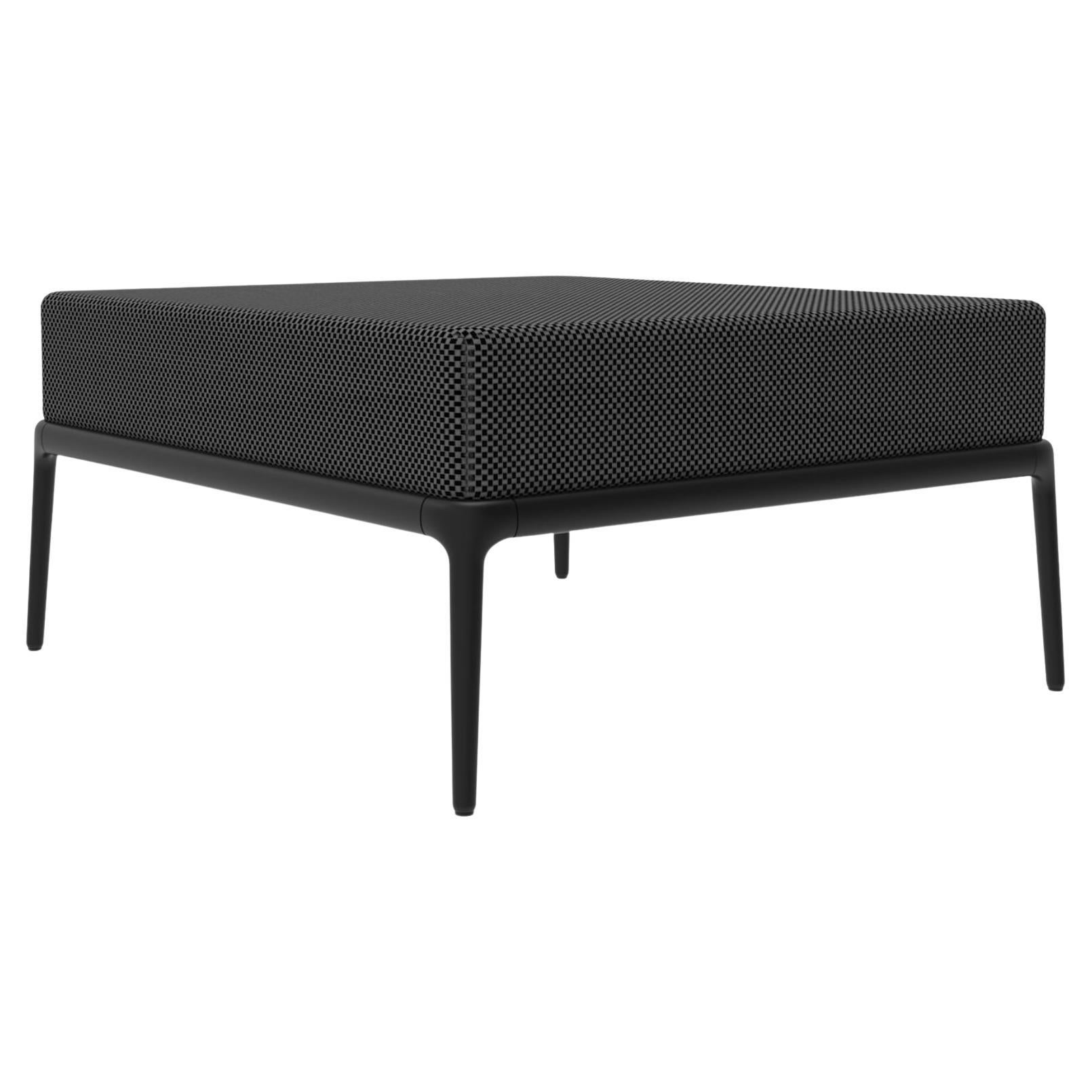 Chaise longue noire Xaloc de Mowee