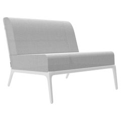 Xaloc Central 90 Weißes modulares Sofa von Mowee