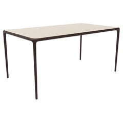 Table Xaloc 160 avec plateau en verre chocolat par Mowee