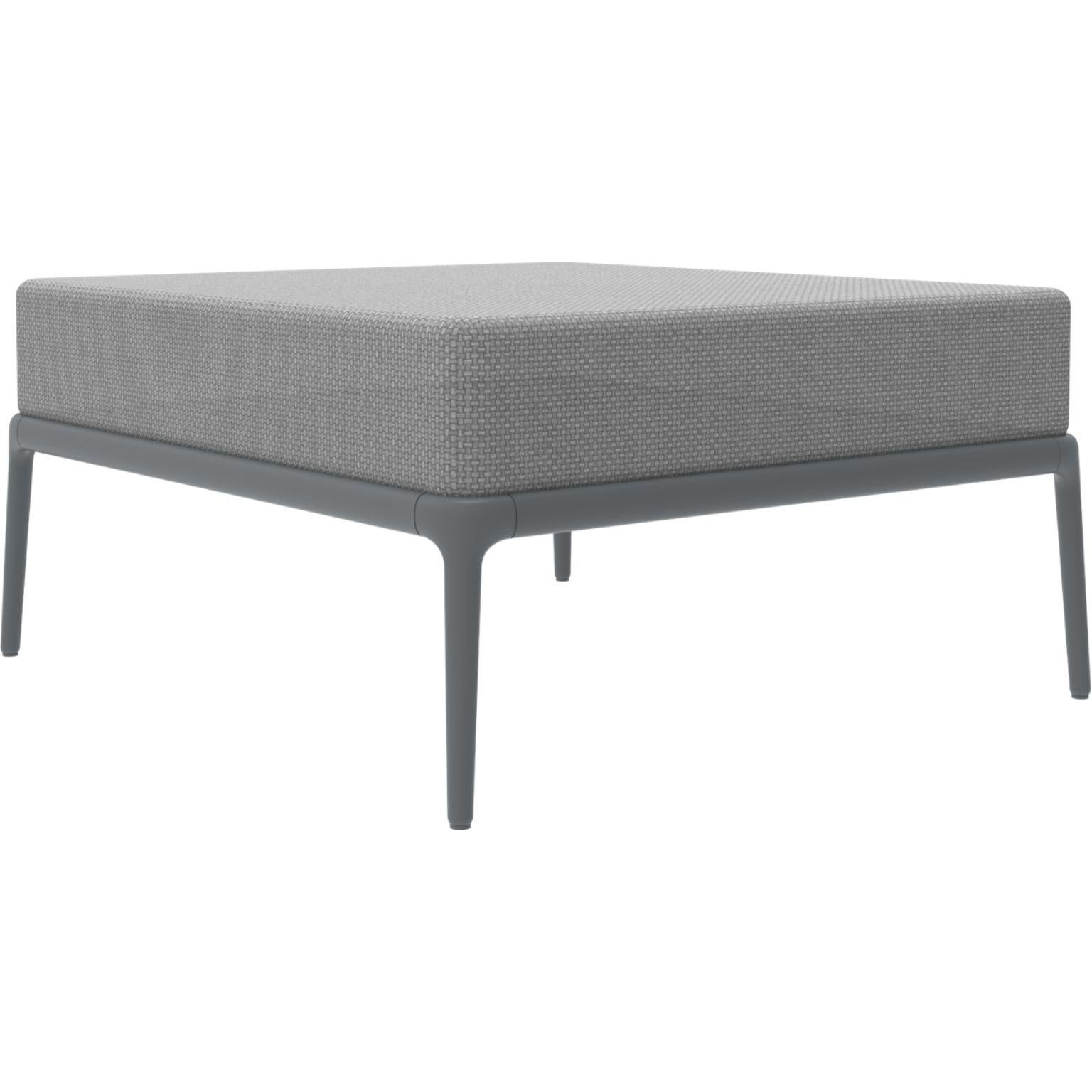 Chaise longue dorada Xaloc by Mowee Siglo XXI y contemporáneo en venta