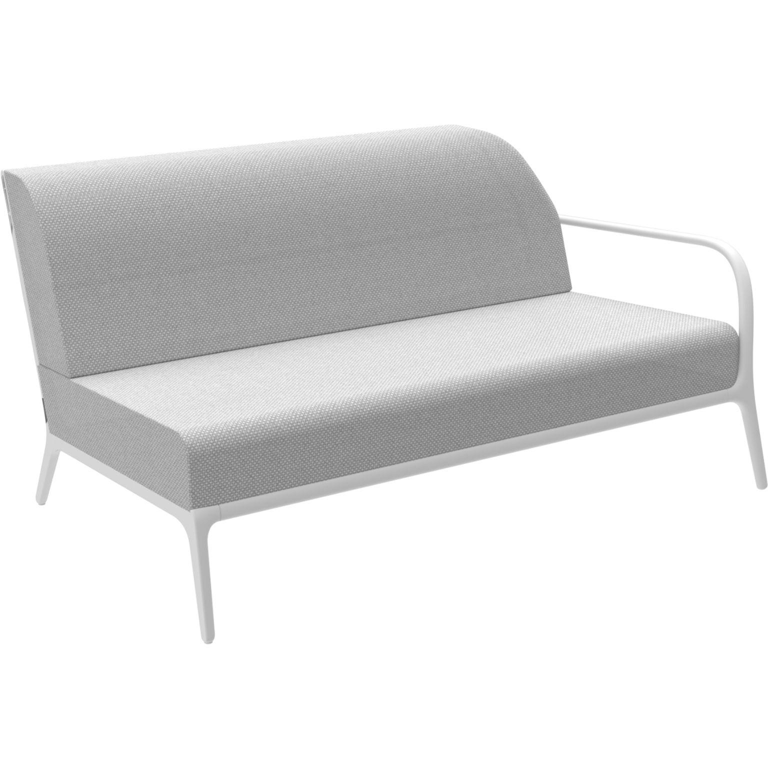 Xaloc Left 160 weißes modulares sofa von MOWEE
Abmessungen: T100 x B160 x H81 cm (Sitzhöhe 42cm)
MATERIAL: Aluminium, Textil
Gewicht: 37 kg
Auch in verschiedenen Farben und Ausführungen erhältlich. 

 Xaloc synthetisiert die Linien der