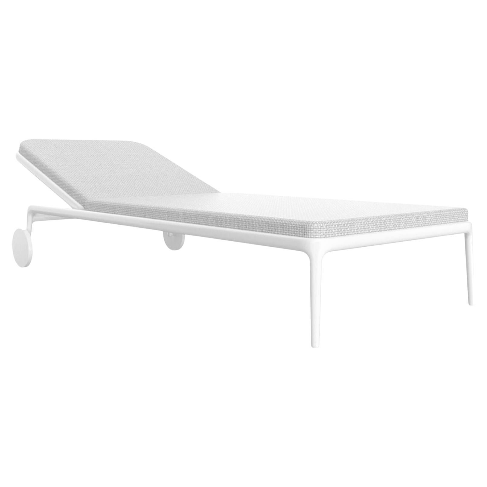 Silla solar Xaloc blanca by Mowee