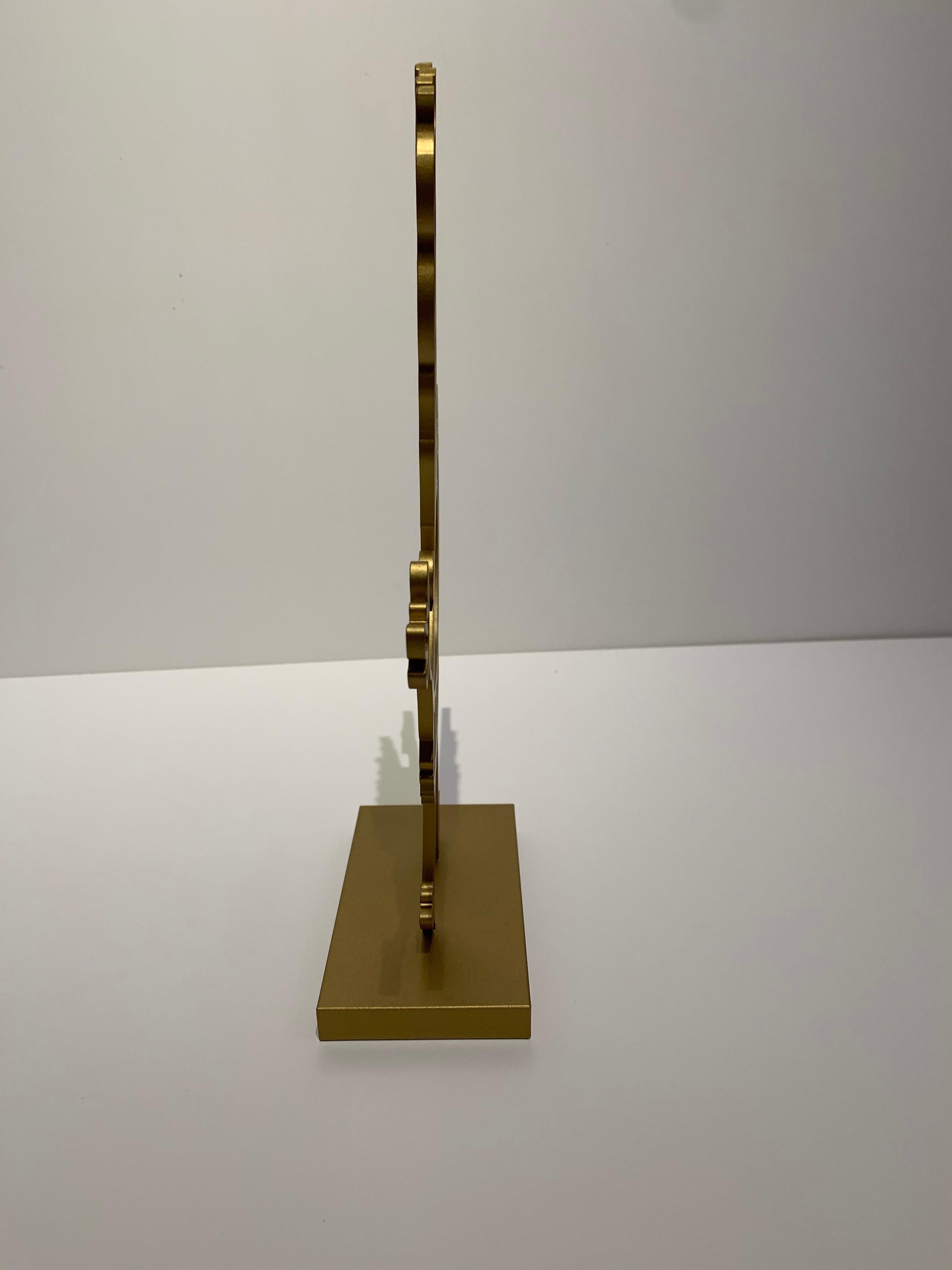 Xavi Carbonell, Untitled 2019, Gold Painted Metal Sculpture 2/25 2