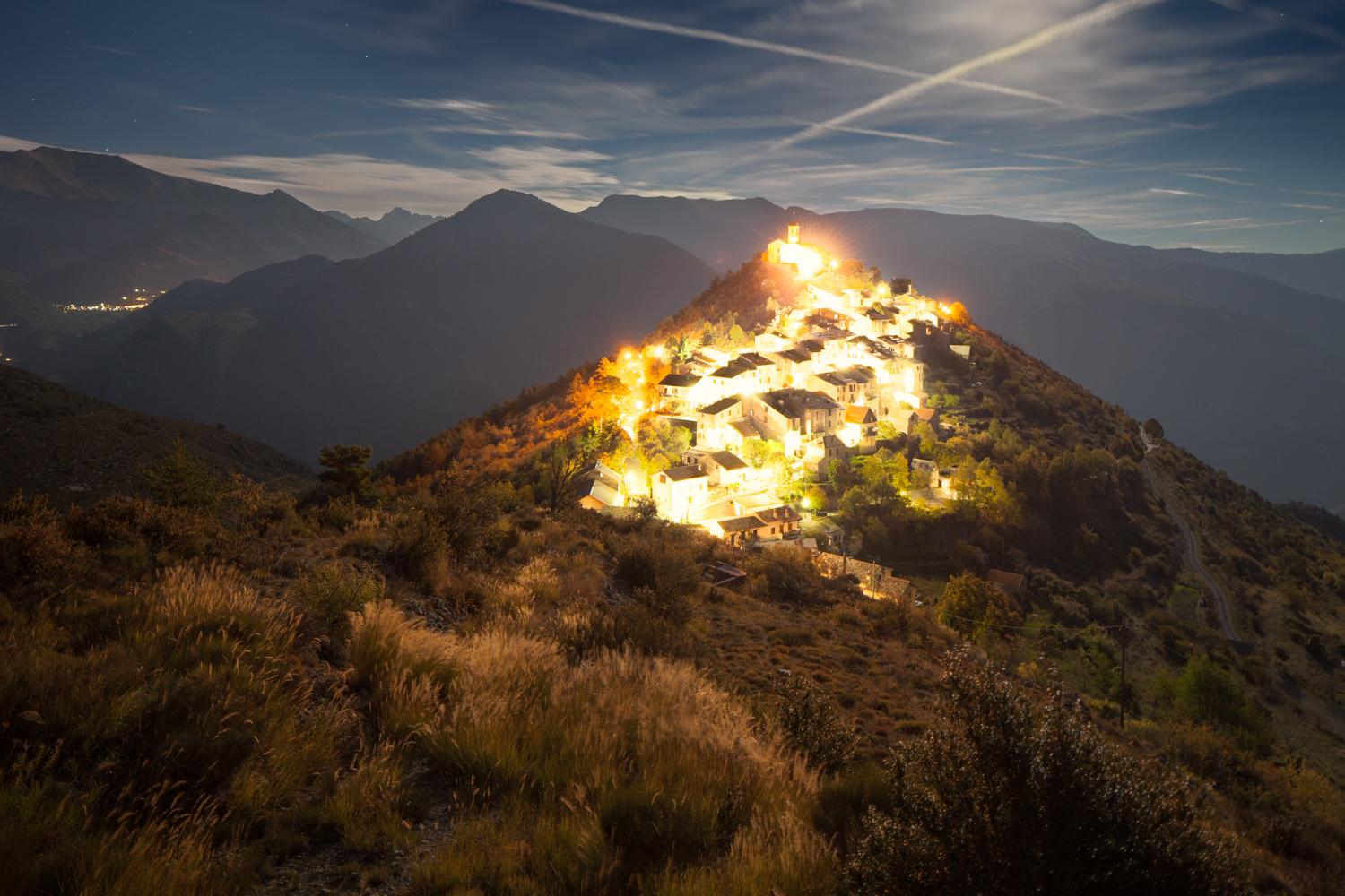 Hill by Xavier Dumoulin - Night photography, landscape, mountains, light