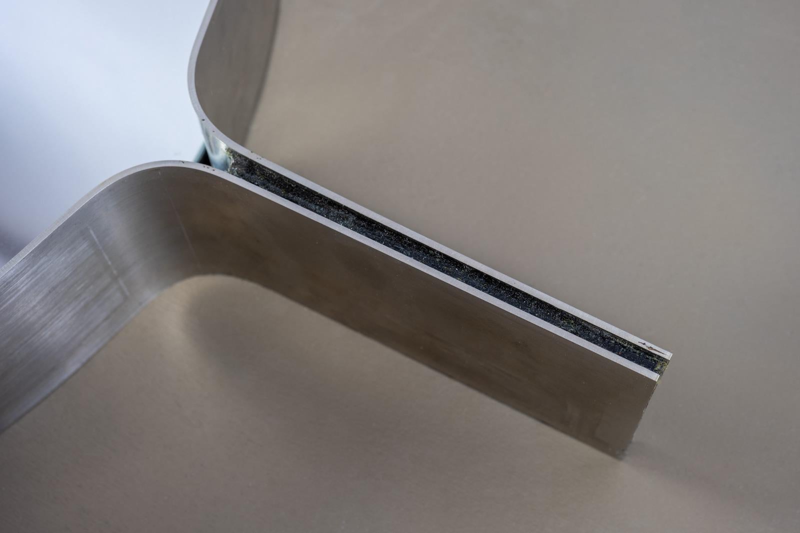 French Miroir rond en acier brossé de Xavier Feal, 1970