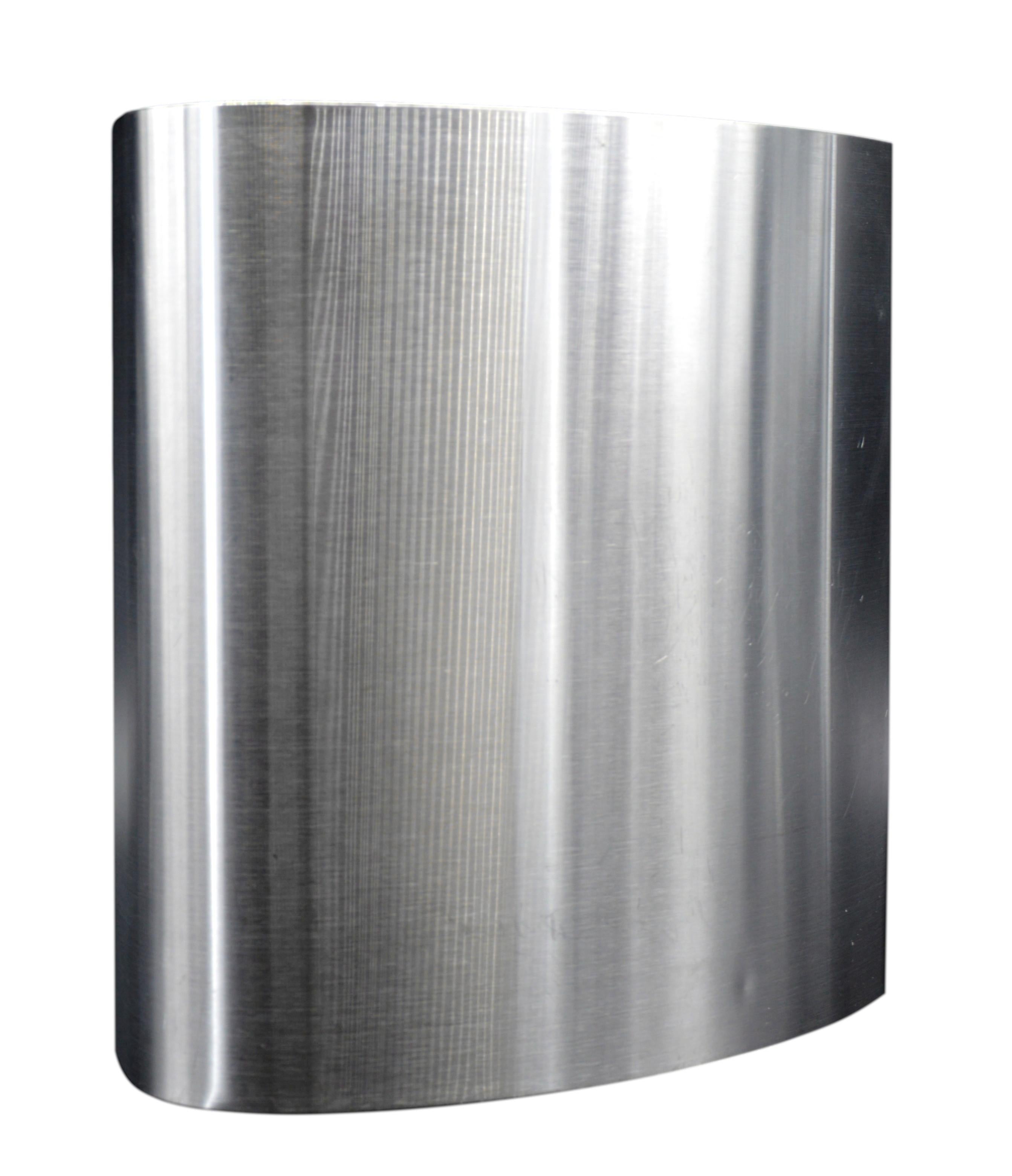Mid-century paper bin by Xavier FEAL, France, ca.1970. Brushed stainless steel paper bin. Pinched toe with a ring opening for carrying it. Wooden bottom. Height : 11.8
