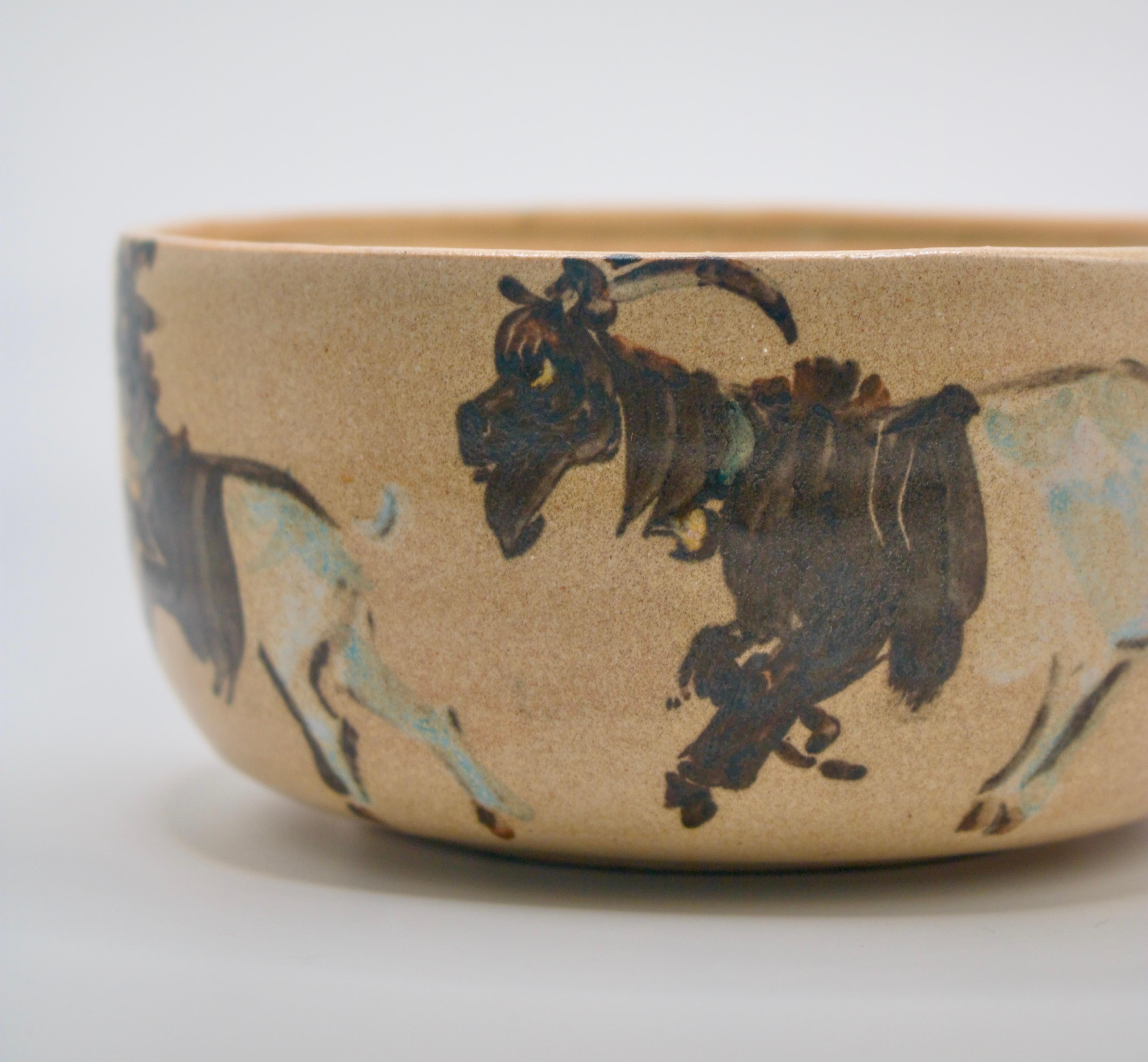 “Xavier” hand-painted wooden bowls, set of two In Good Condition For Sale In San Francisco, US