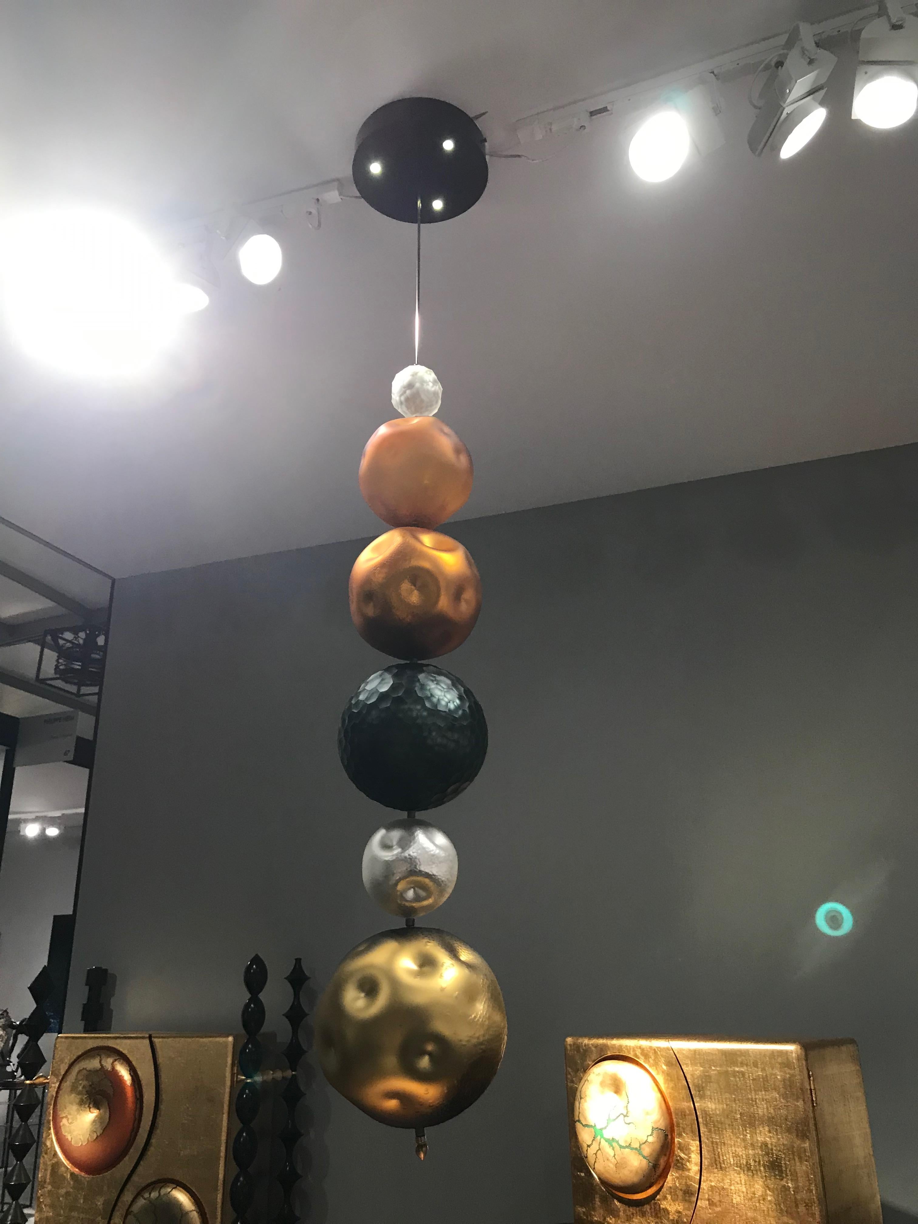 Verre d'art Lustre unique « Collection Gold » de Xavier Le Normand, 2018 en vente