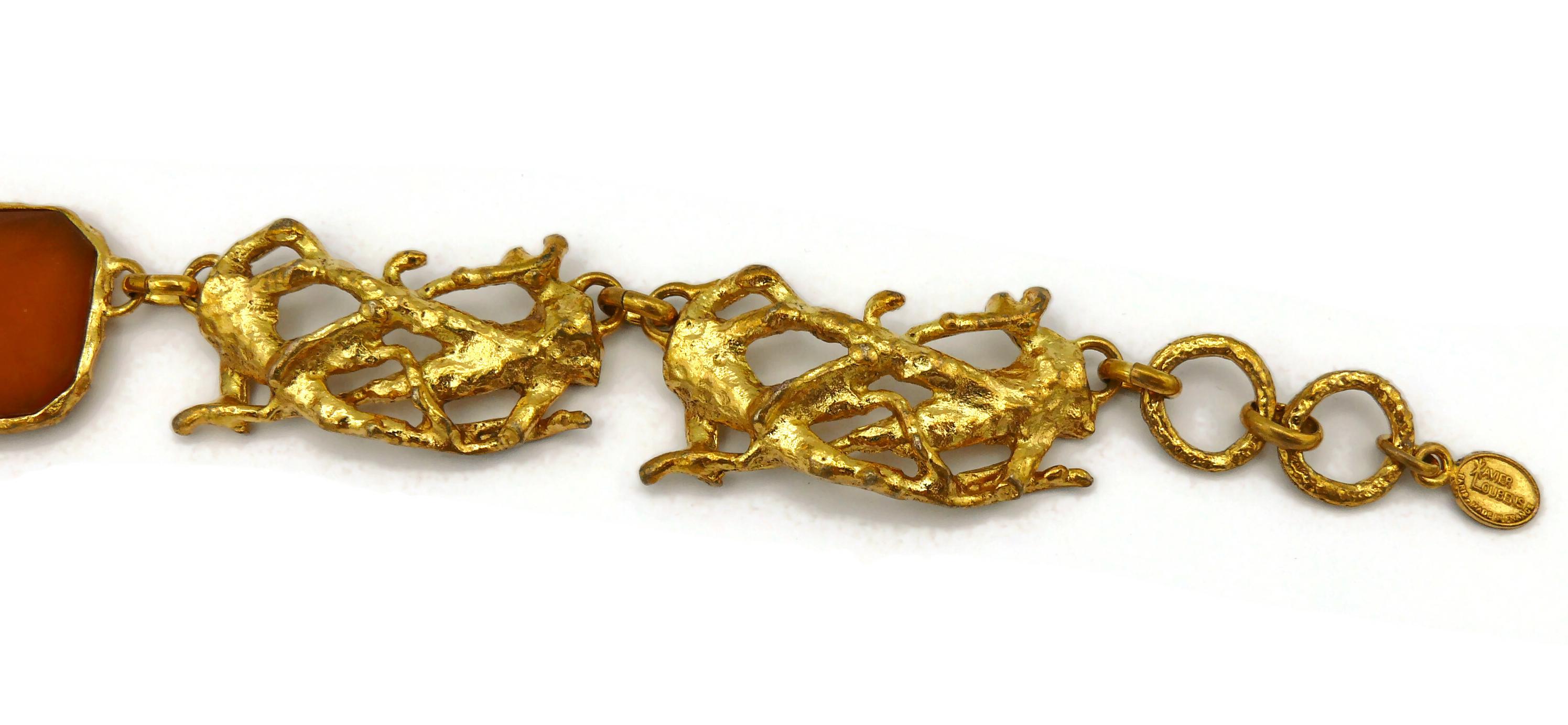 XAVIER LOUBENS Vintage Goldfarbene Glieder- und Milchglas-Cabochon-Halskette, Vintage im Angebot 3