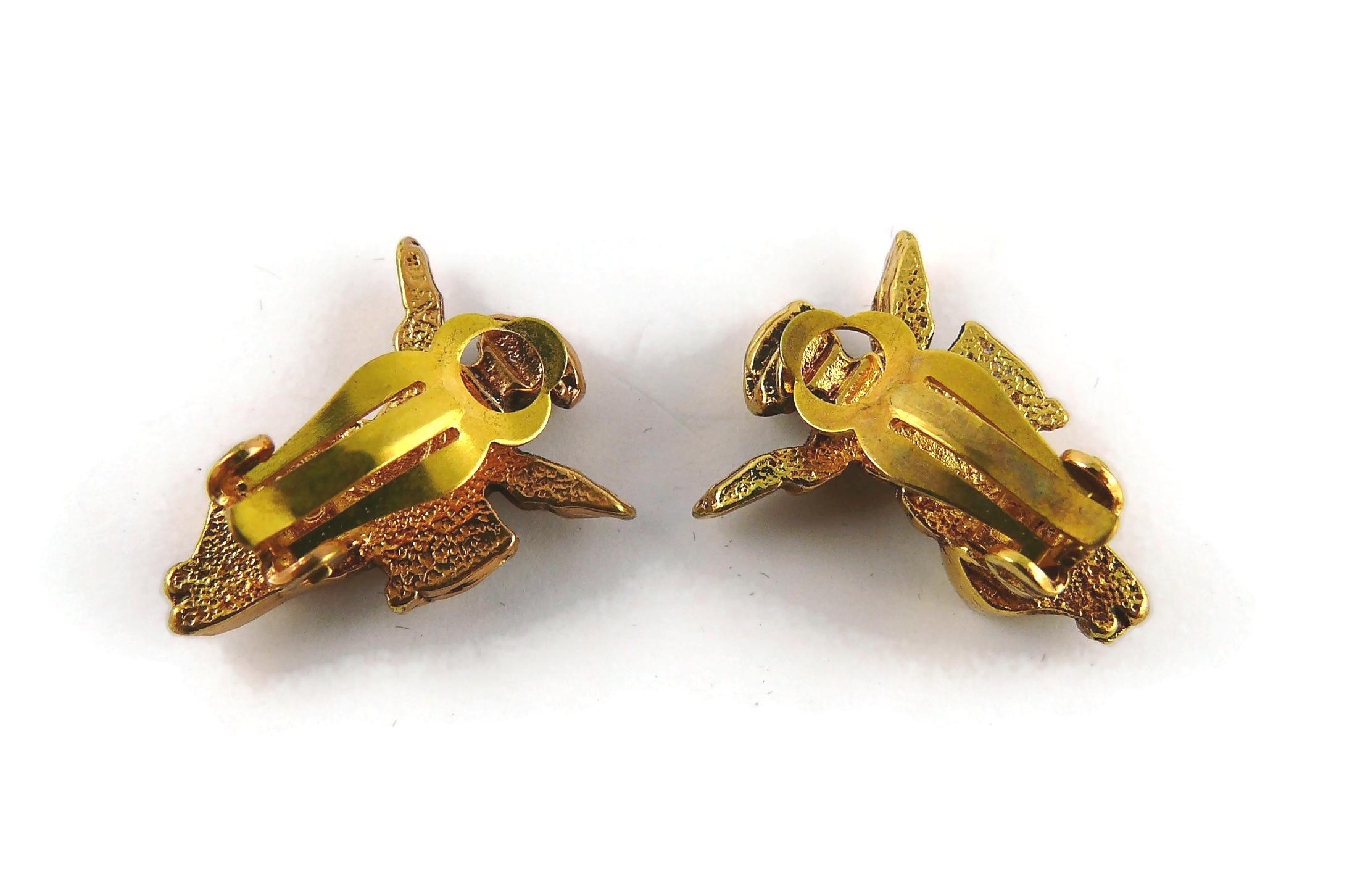 Xavier Loubens Vintage Gold Toned Cupid Clip-On Earrings For Sale 2
