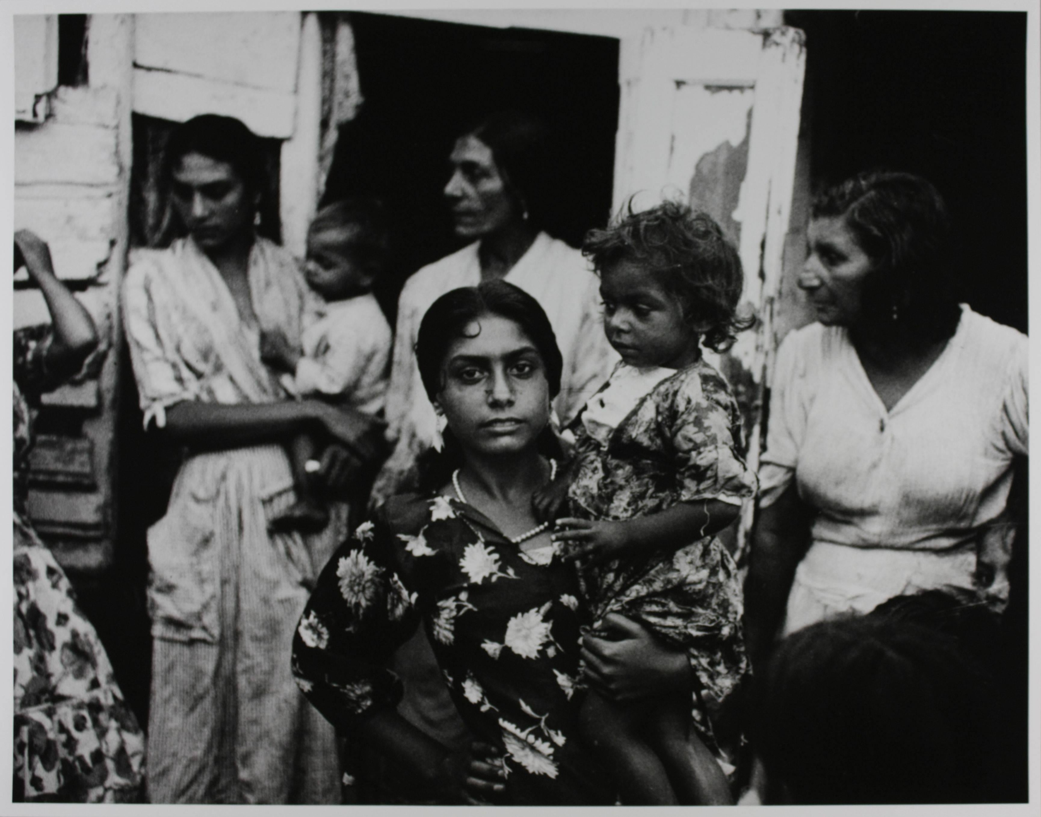 Xavier Miserachs Black and White Photograph - Gitanos a Montjuïc, Barcelona