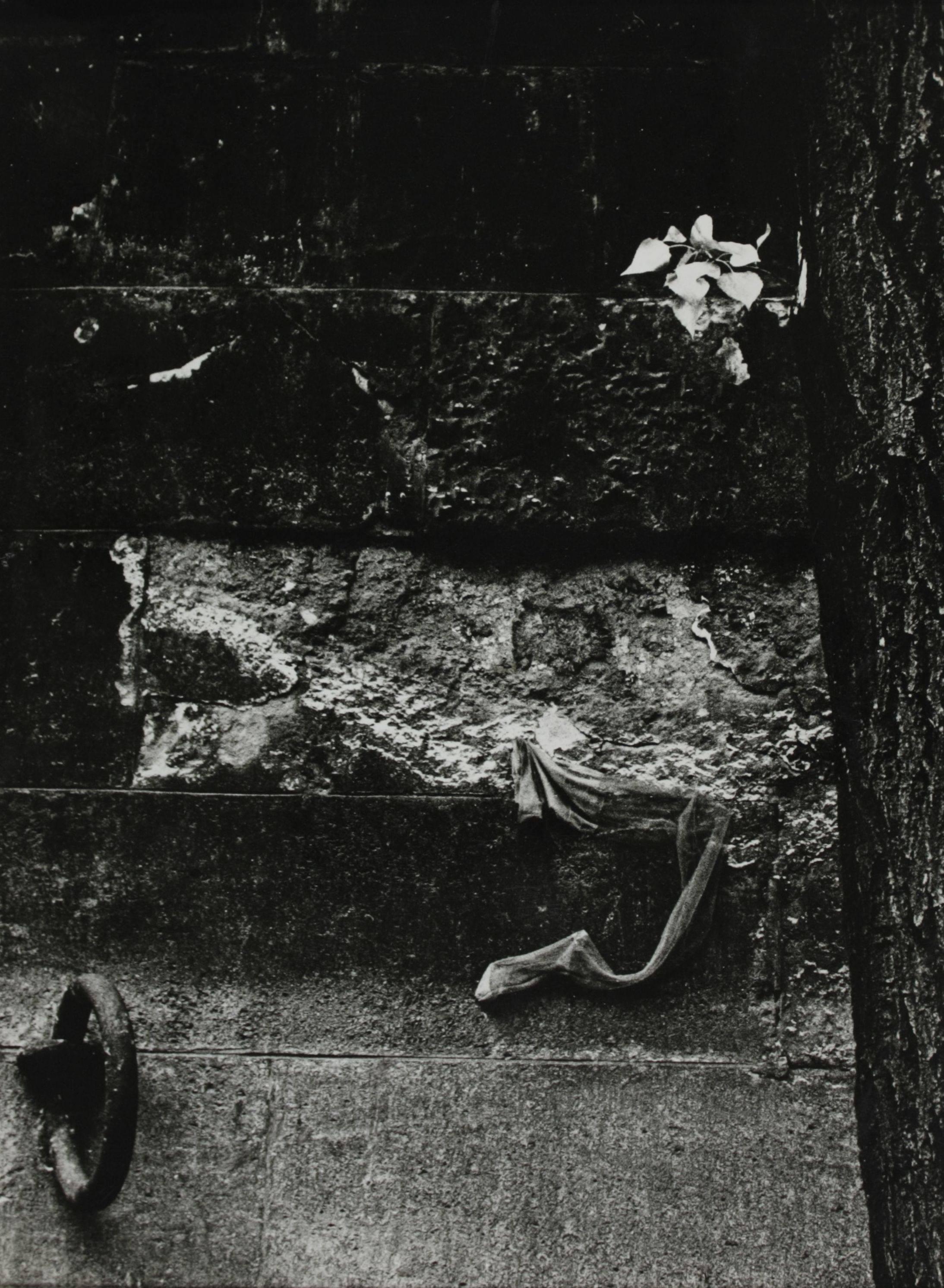 Xavier Miserachs Abstract Photograph - París (Abstraction series)