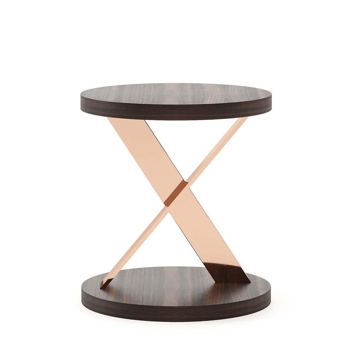 Side table Xena with stainless steel base
in copper finish, with up and down tops in
eucalyptus wood in matte finish.
Also available with gold finish base.
Also available in other finishes on request.