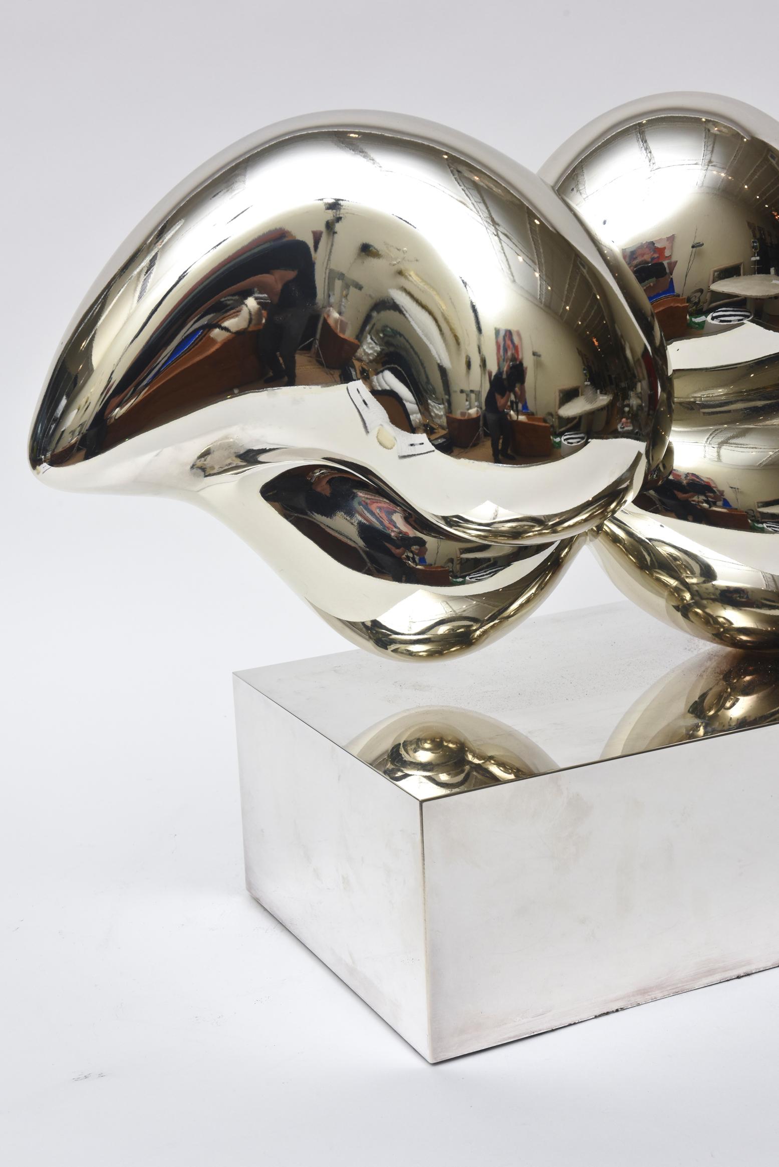 Christofle Xiao Wang Silvered Bronze And Sterling Silver Abstract Lips Sculpture In Good Condition For Sale In North Miami, FL
