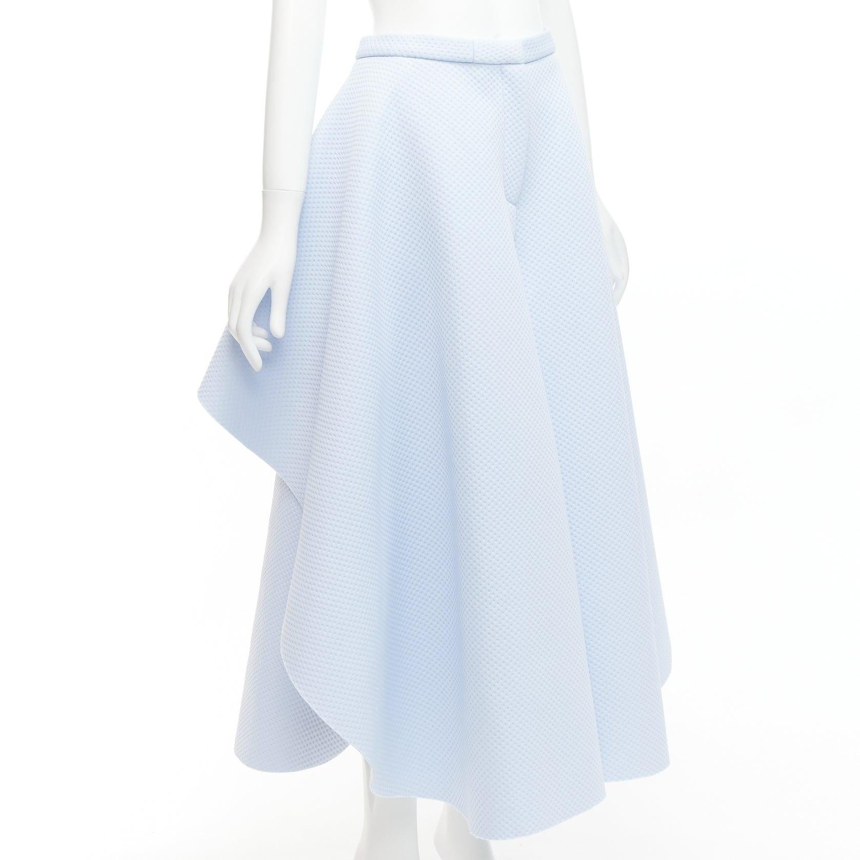 XIAO LI powder blue crepe texture neoprene Aline scuba wide culottes XS
Reference: MAFK/A00016
Brand: Xiao Li
Material: Neoprene
Color: Blue
Pattern: Solid
Closure: Zip Fly
Lining: White Fabric
Extra Details: Inverted pleat and layered back.
Made