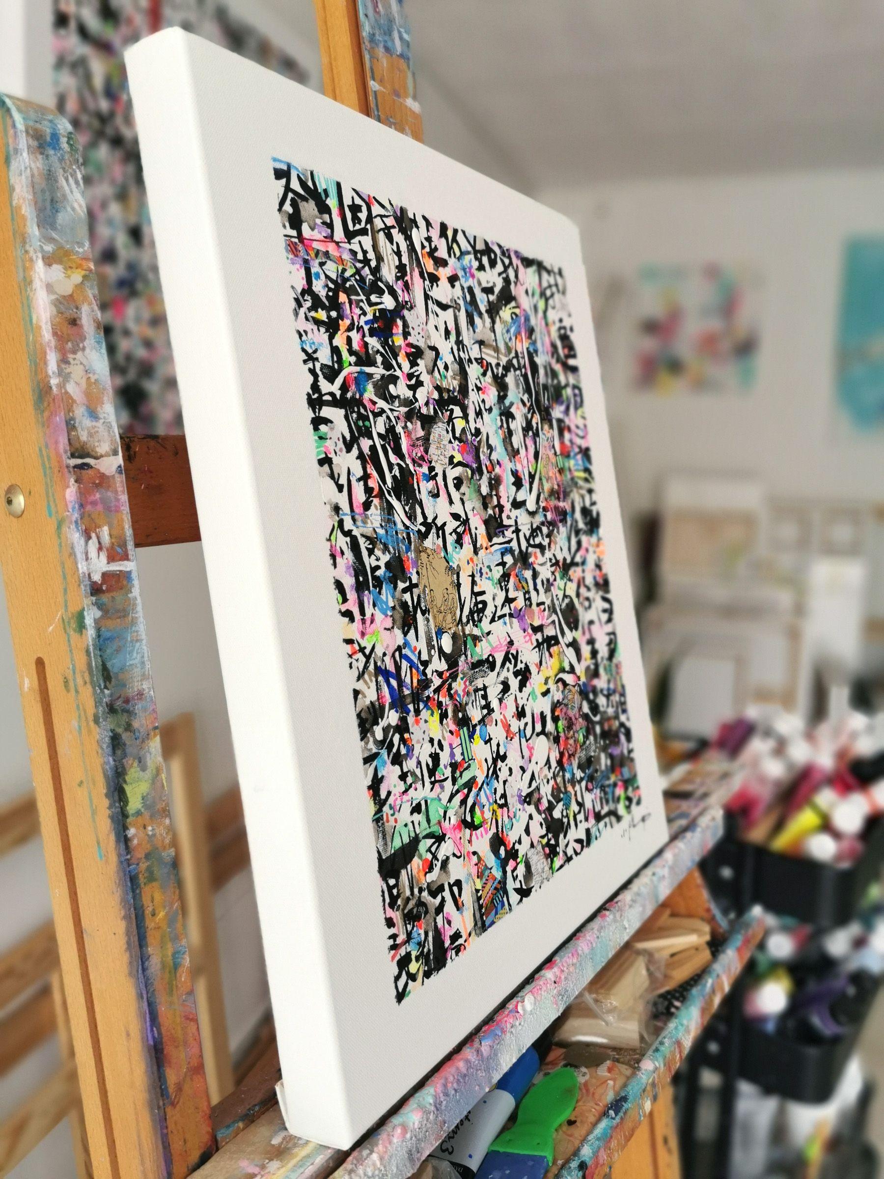Preghiere come coriandoli, Pittura, Acrilico su tela - Abstract Painting Grigio di Xiaoyang Galas