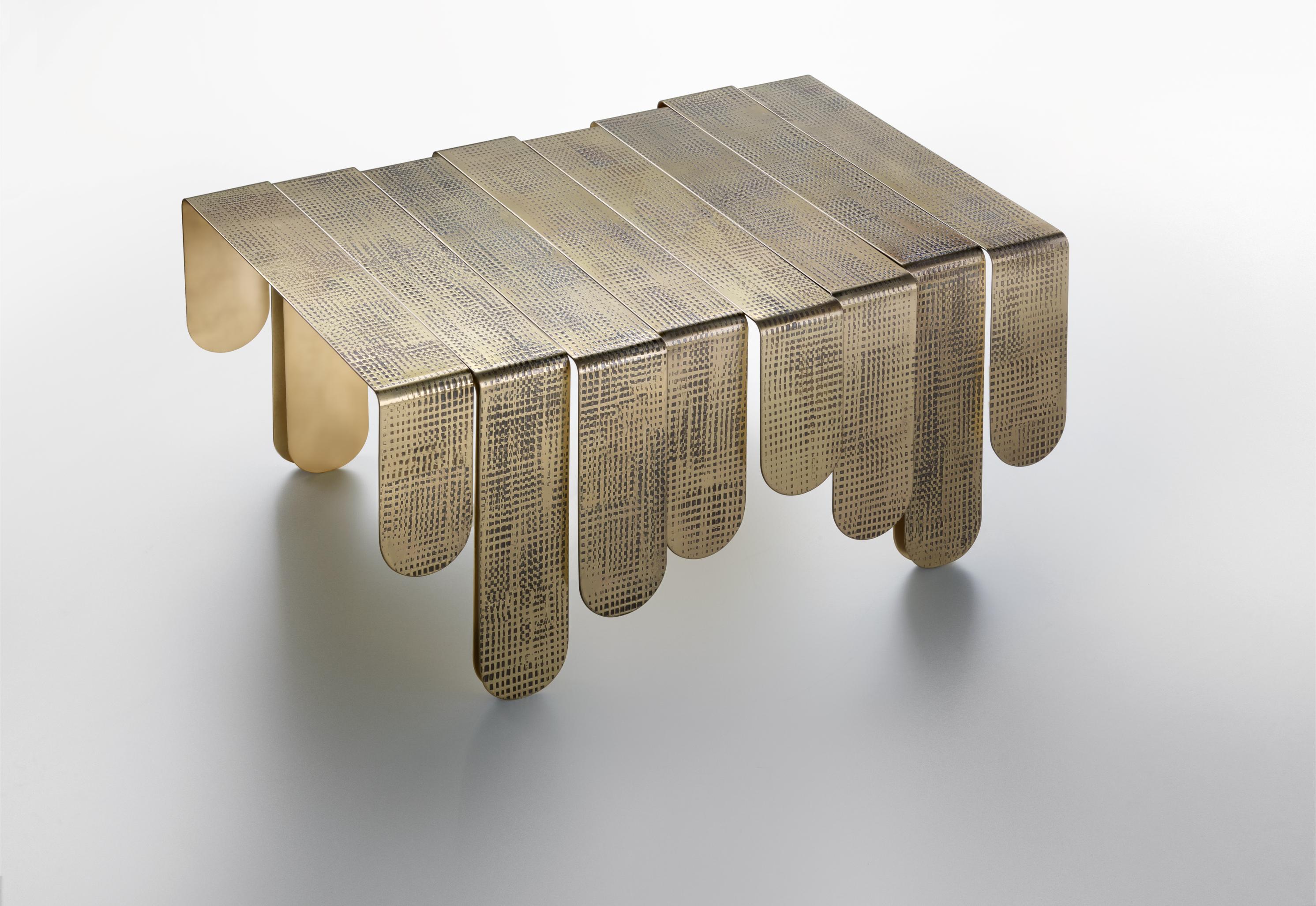 Postmoderne Table basse Xilo par De Castelli en vente
