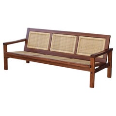 Xitle Sofa