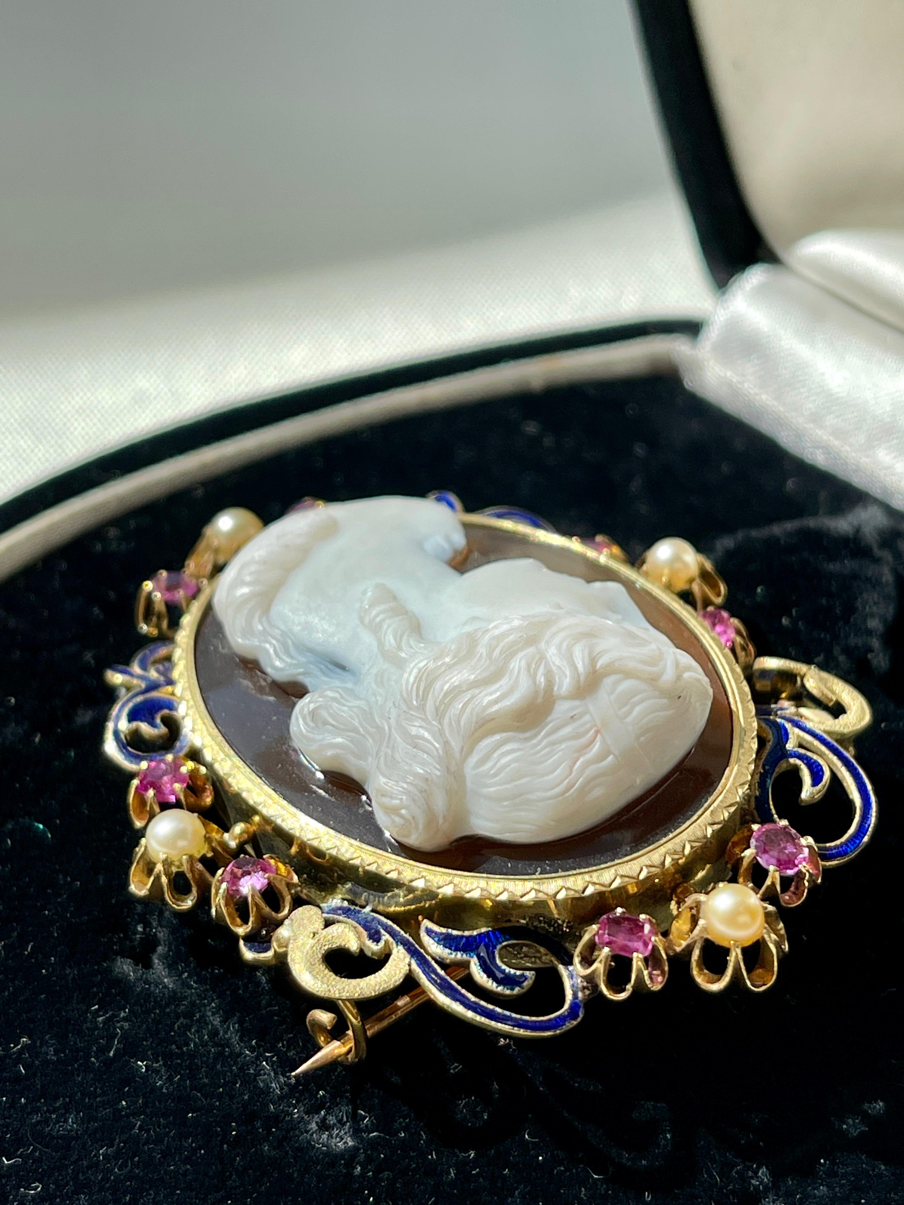 Square Cut Art Nouveau Cameo Rubies Pearls Yellow Gold 1800s French Brooch For Sale