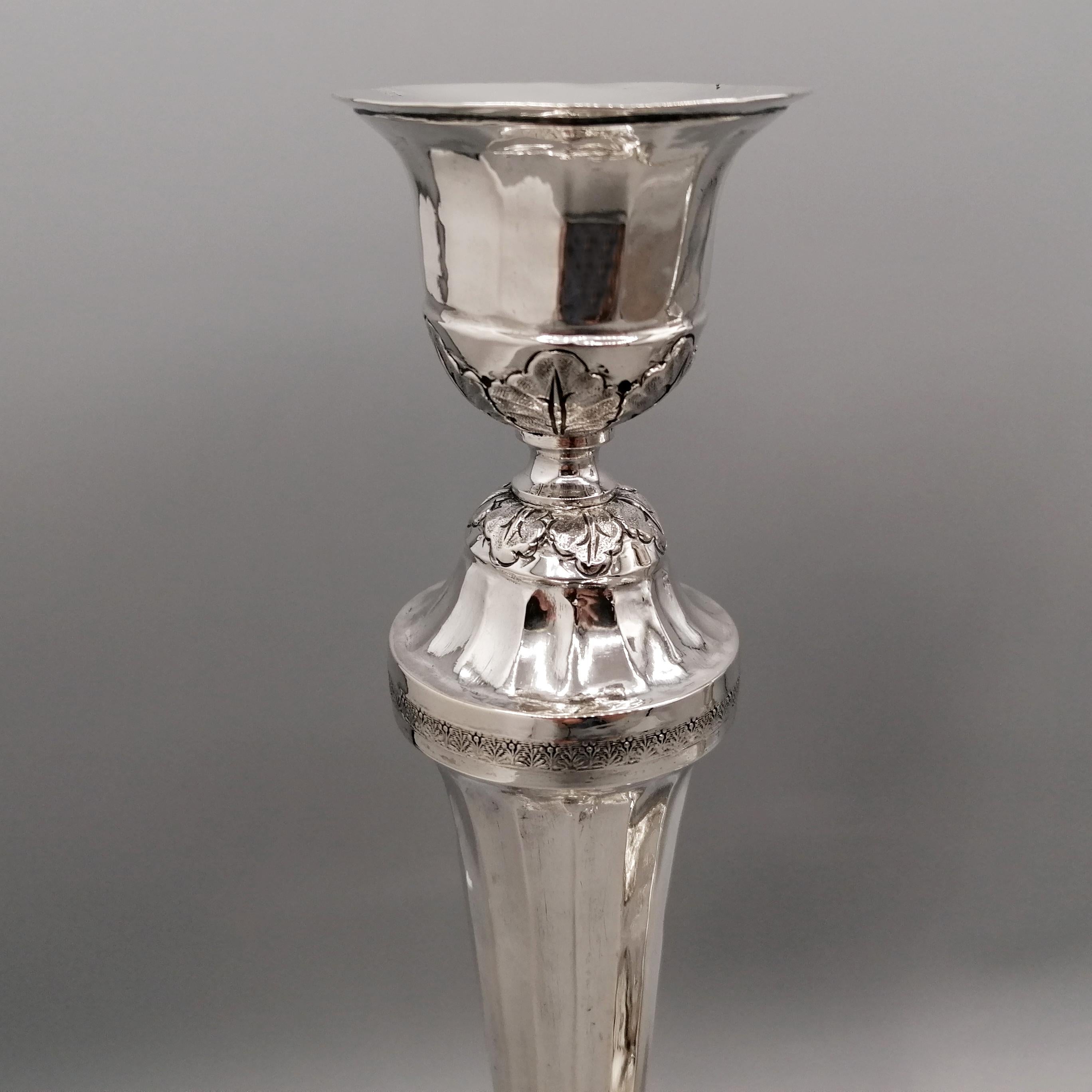 Mid-19th Century Pr. de chandeliers italiens du 19e siècle en argent 800 en vente