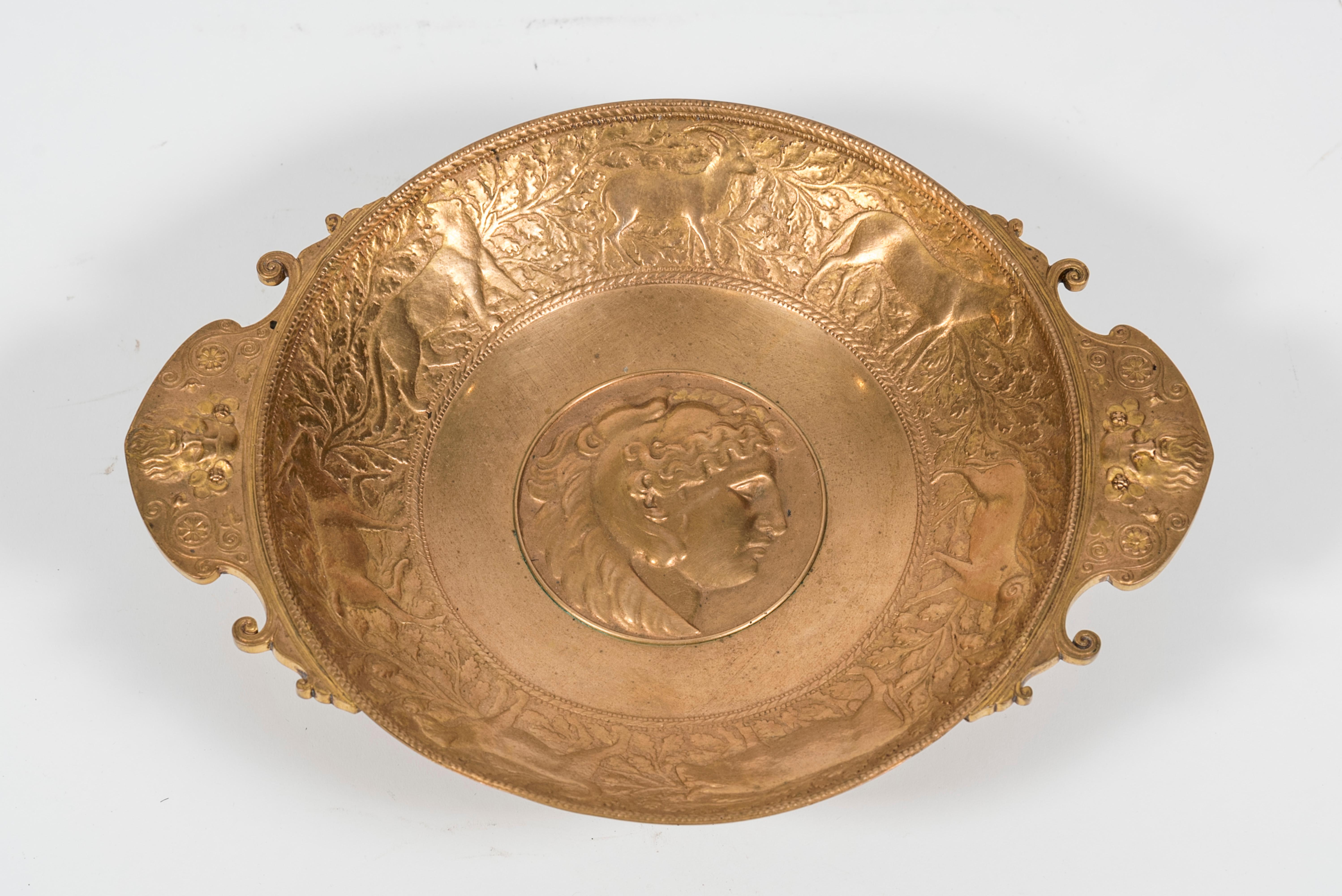 European 19th Century Neoclassic Bronze Bowl by Barbedienne For Sale