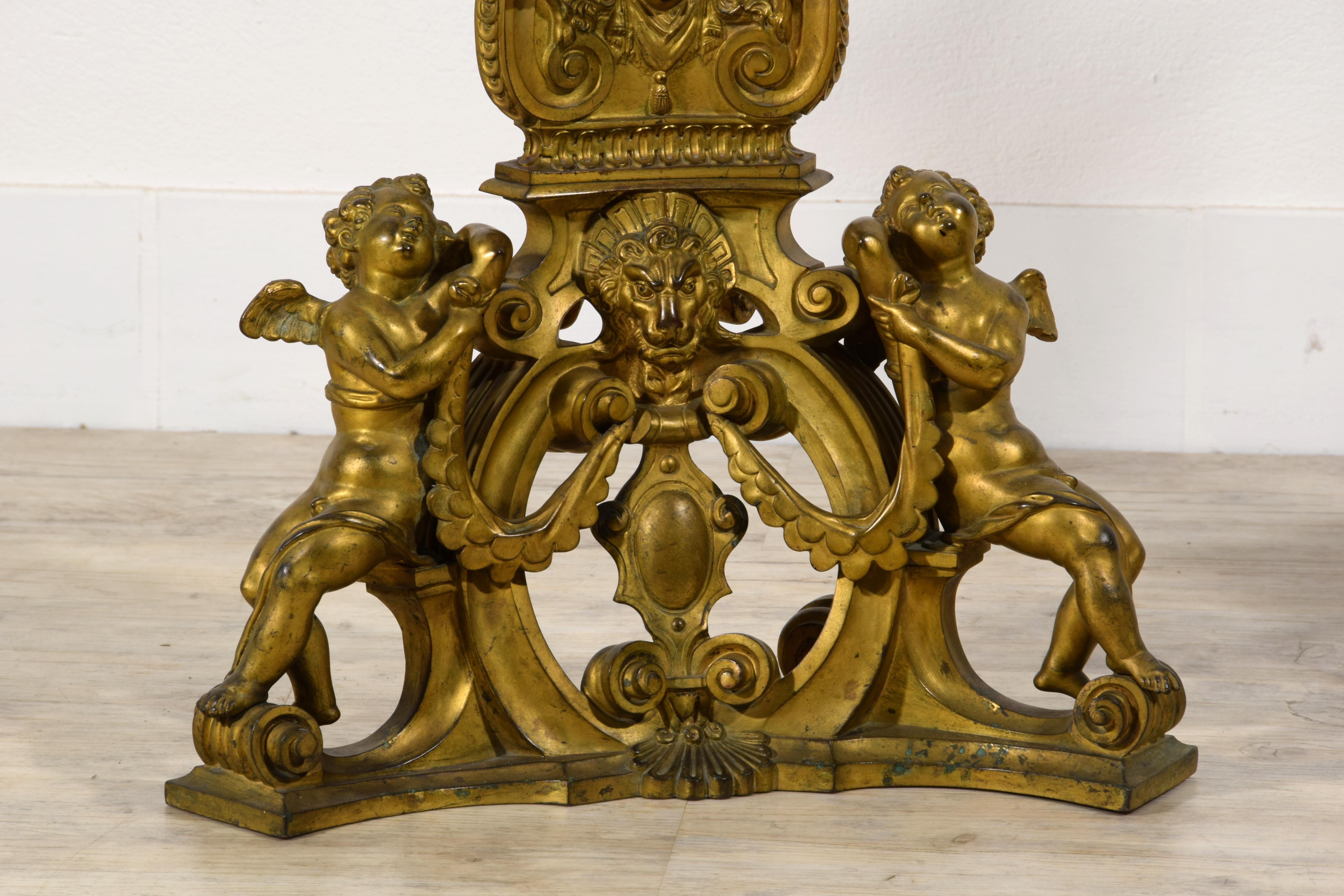 XIX Century, Pair of Venetian Gilt Bronze Fireplace Chenets in Baroque Style For Sale 9
