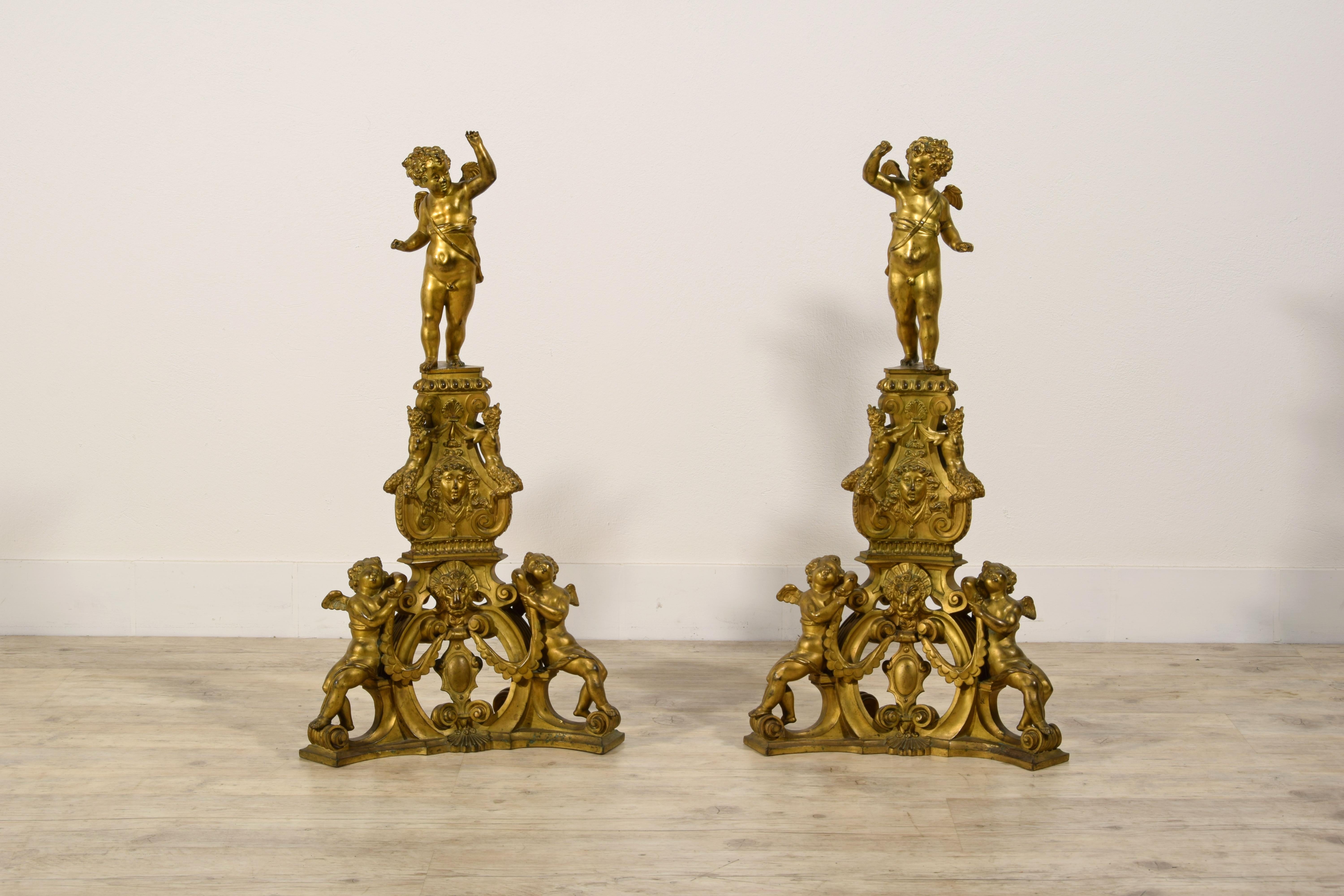 XIX Century, Pair of Venetian Gilt Bronze Fireplace Chenets in Baroque Style For Sale 16