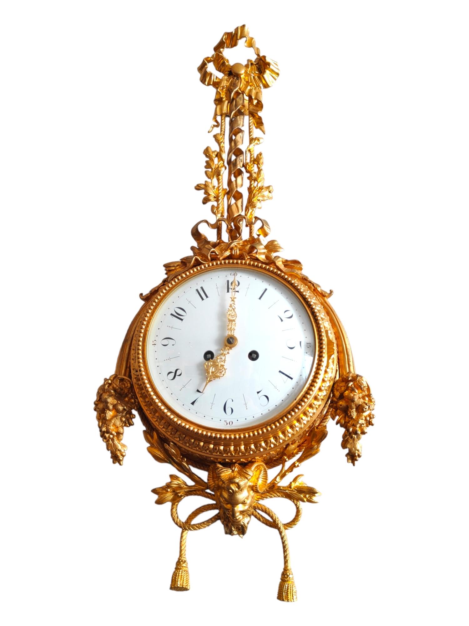 19th Century Wall Clock in Bronze For Sale 3