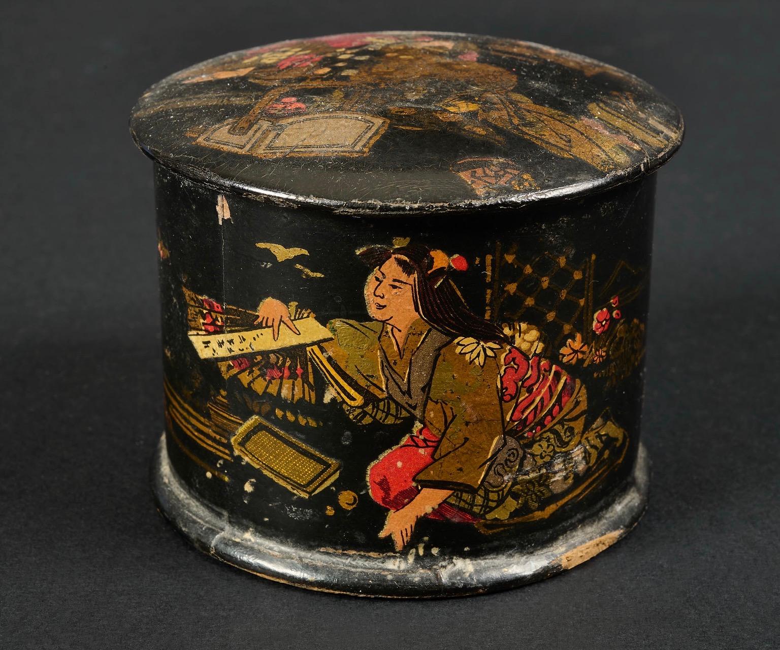XIX Century Japanese Lacquered Wooden Box, Chinoiserie Style, 1880