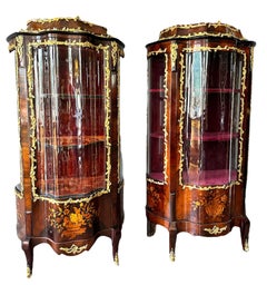 19th Century, Napoleon III, Pair of showcases with bronzes