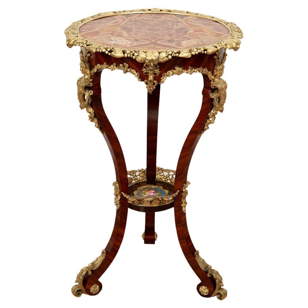 XIXe siècle, Napoléon III, Table basse en bois exotique avec plateau en marbre jaspé  en vente