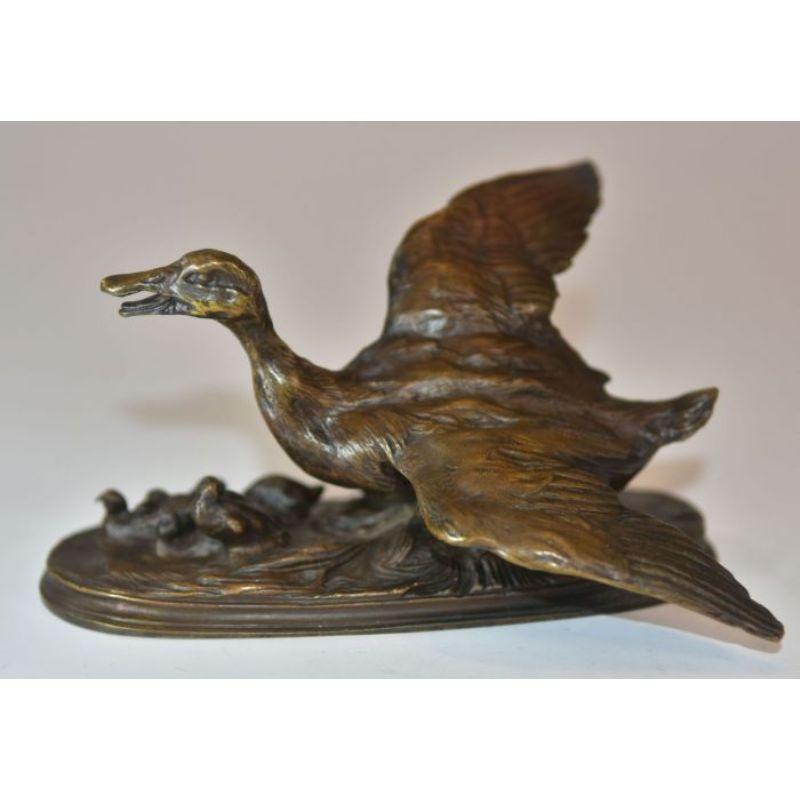 Tierzahn aus Bronze des XIX. Jahrhunderts mit 6 Enten von Pj Mne (19. Jahrhundert) im Angebot