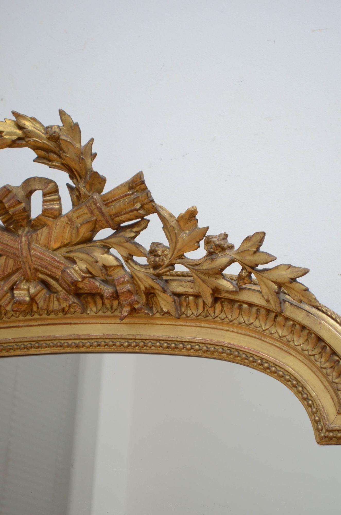 19th Century French Gilded Wall Mirror For Sale 5