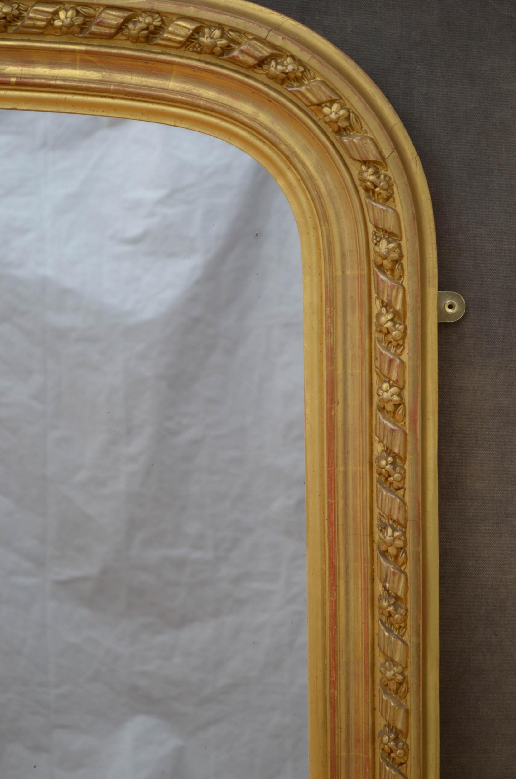 Giltwood XIXth Century Gilt Wall Mirror For Sale