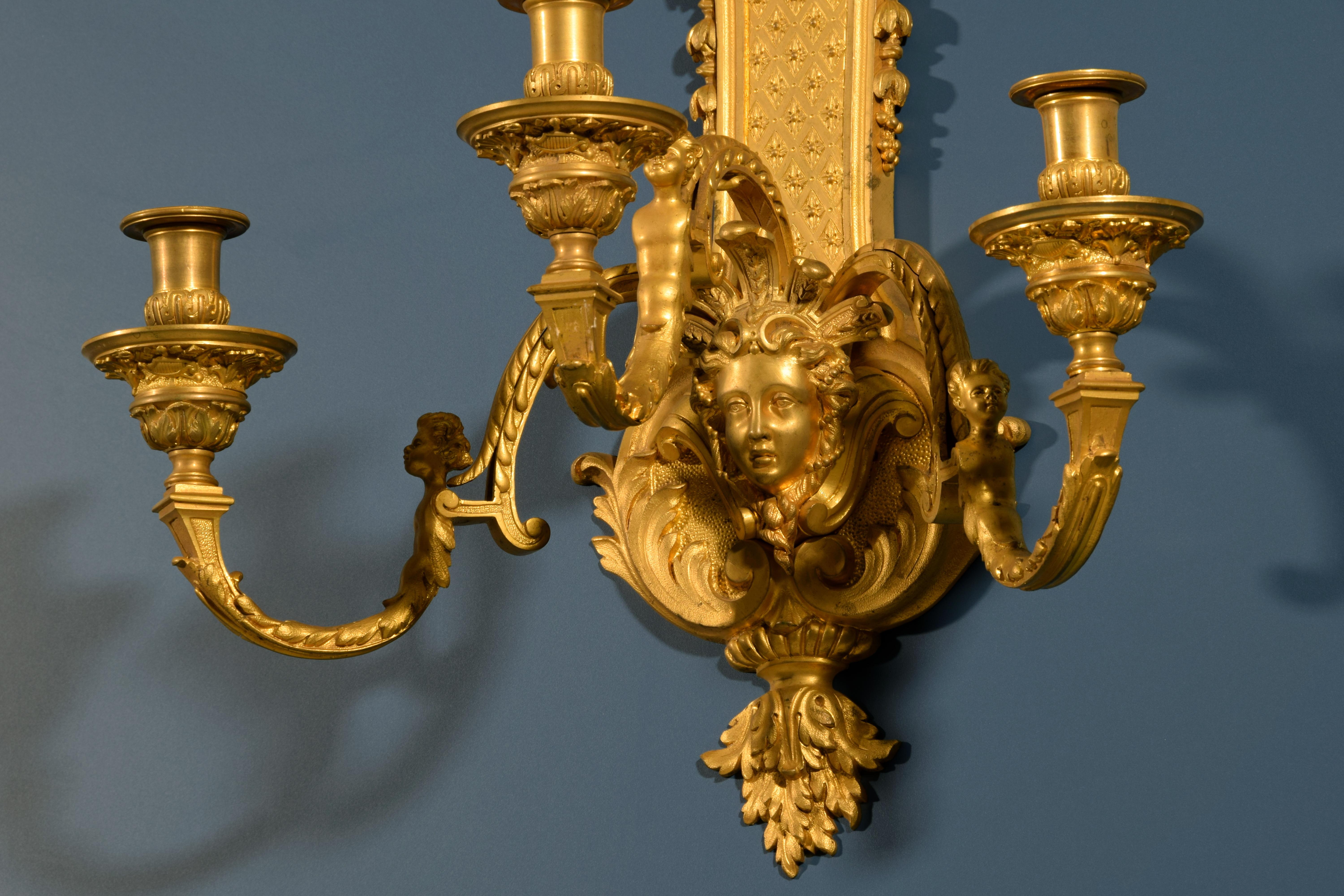 XIXth Century, Pair of French Gilt Bronze Regency Style Sconces For Sale 1