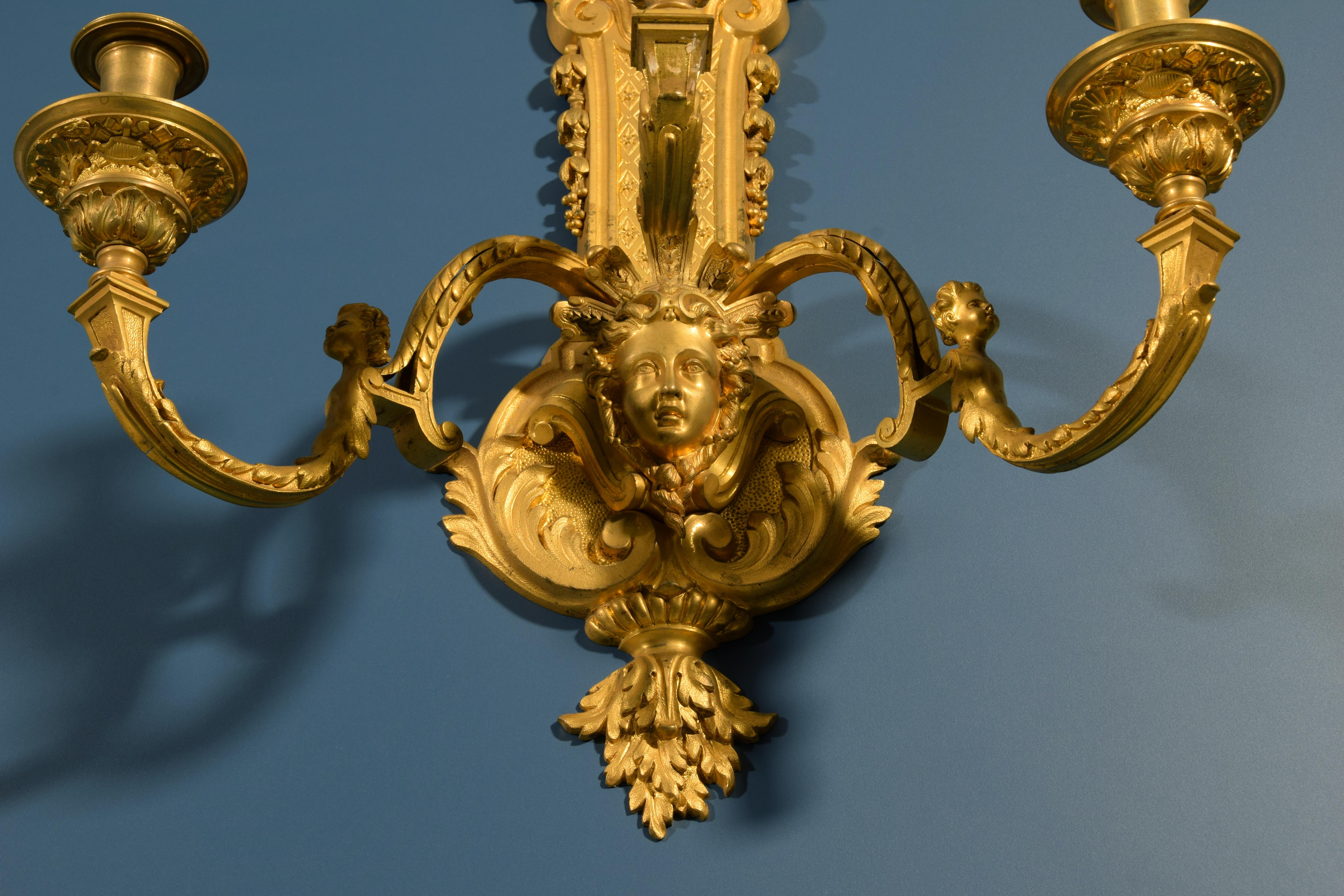 XIXth Century, Pair of French Gilt Bronze Regency Style Sconces For Sale 5