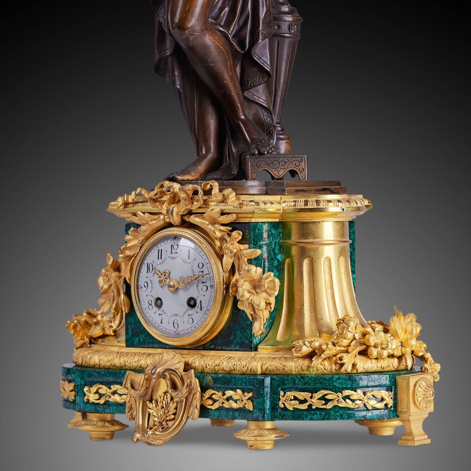Xixth Louis XVI Stil Schreibtisch Uhr mit Malachit Intarsien im Angebot 3