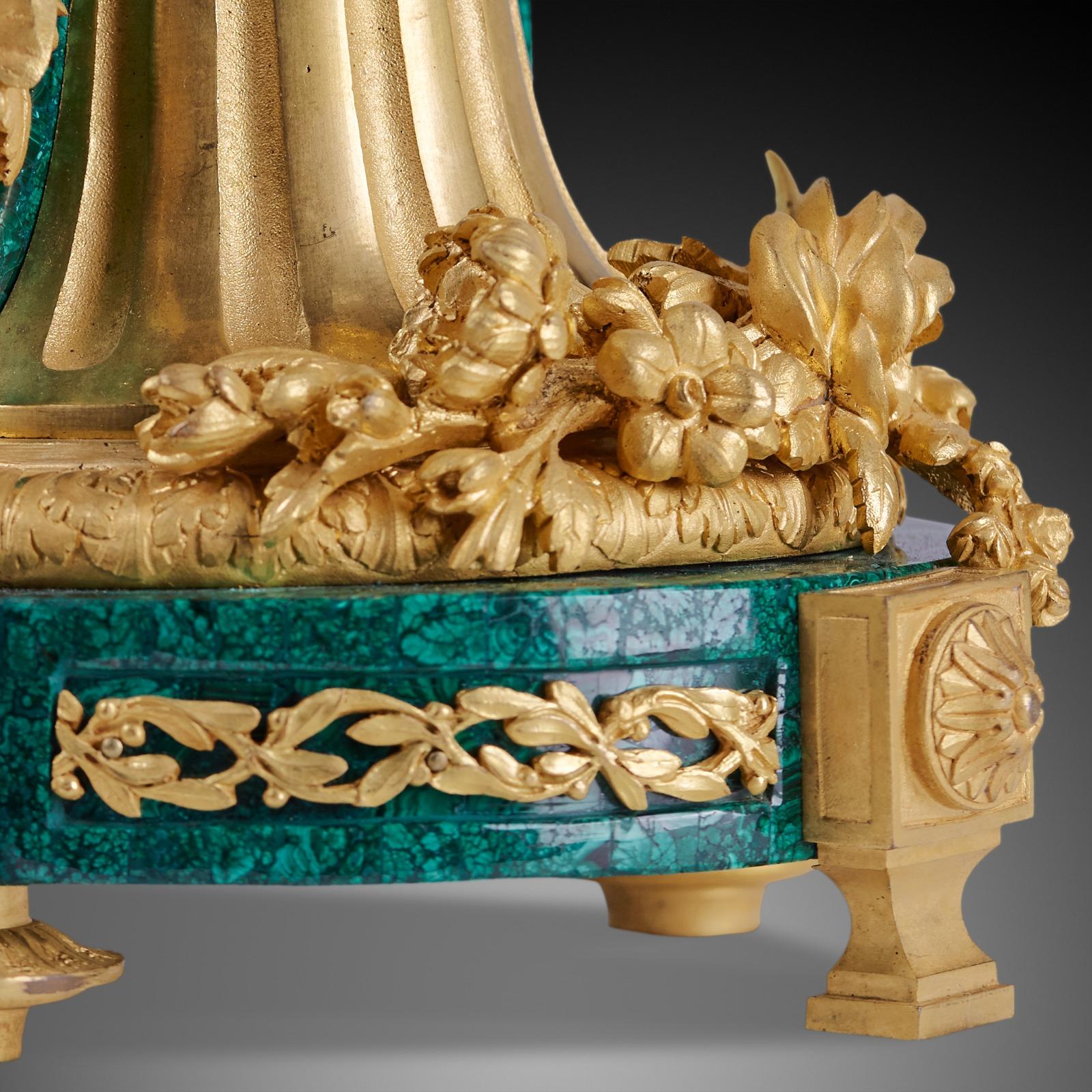 Xixth Louis XVI Style Desk Clock Inlaid with Malachite For Sale 5